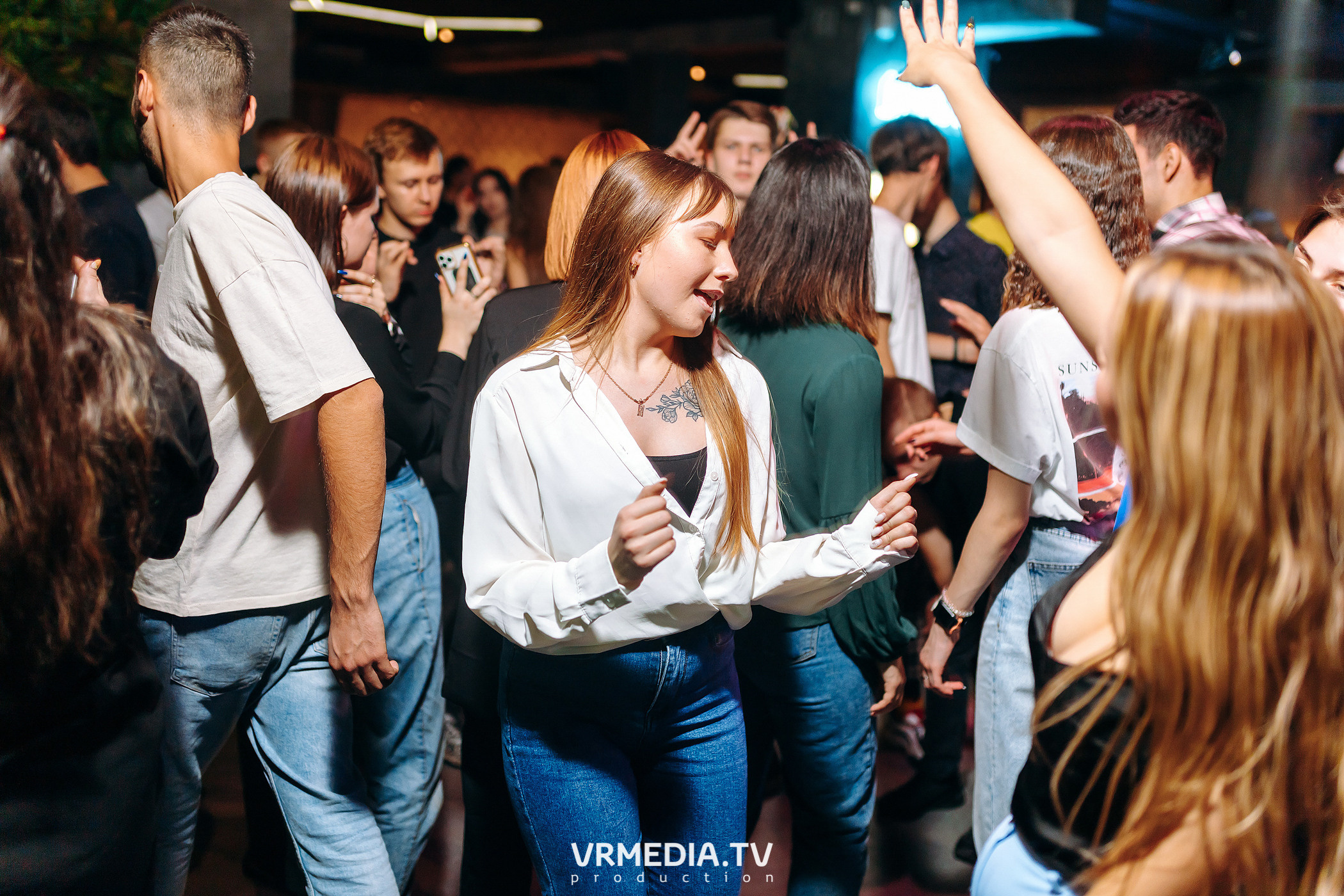 Выходные в баре «DOSKI»