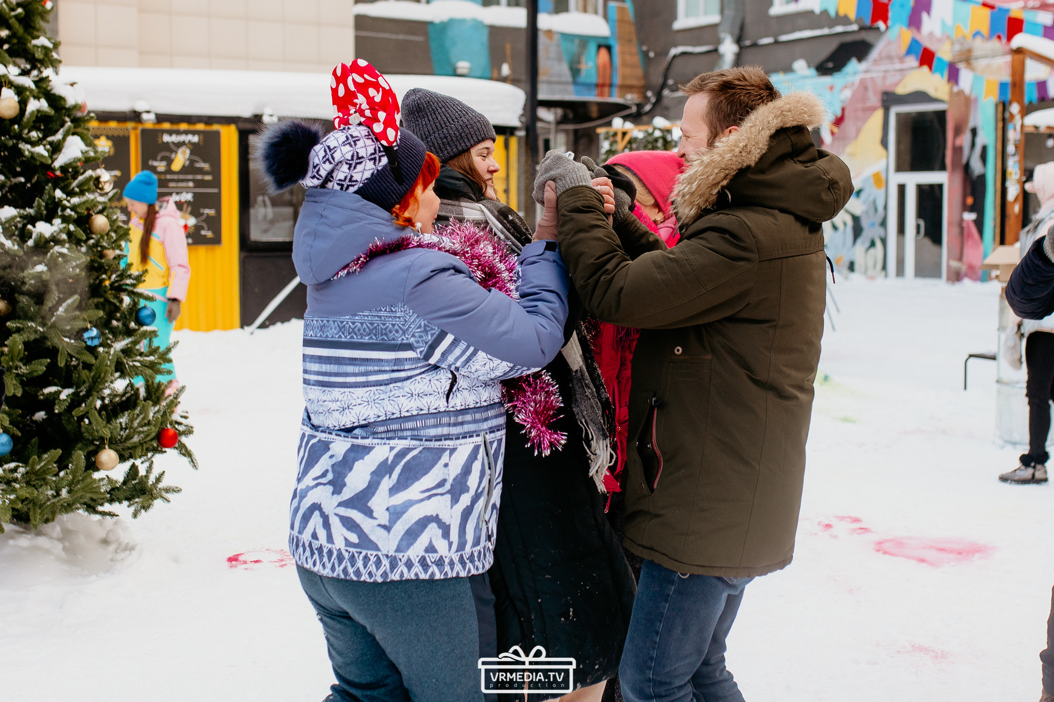 Большая новогодняя «Елка» в культурном пространстве «Редакция»