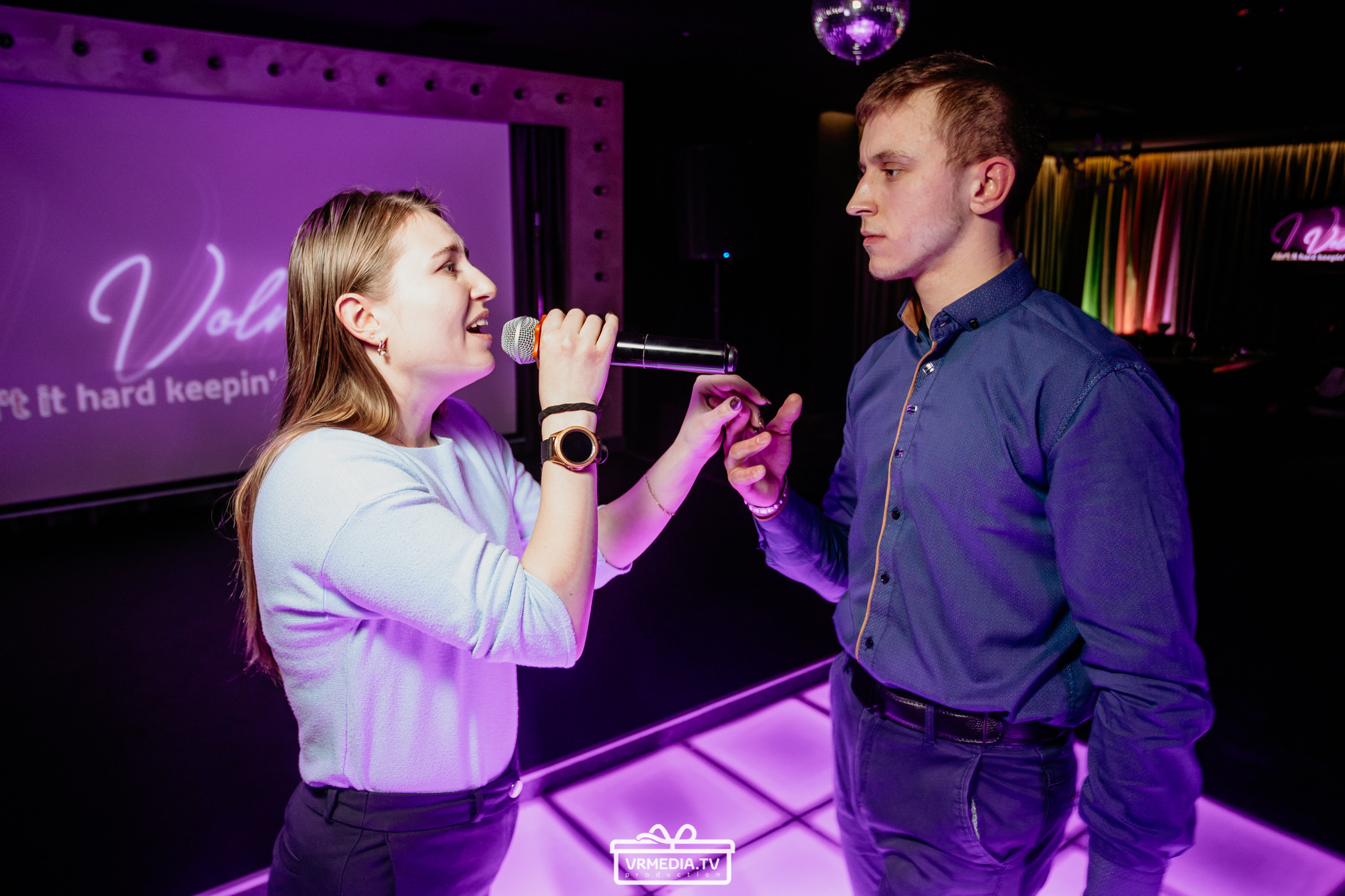 День рождения караоке «Volna»