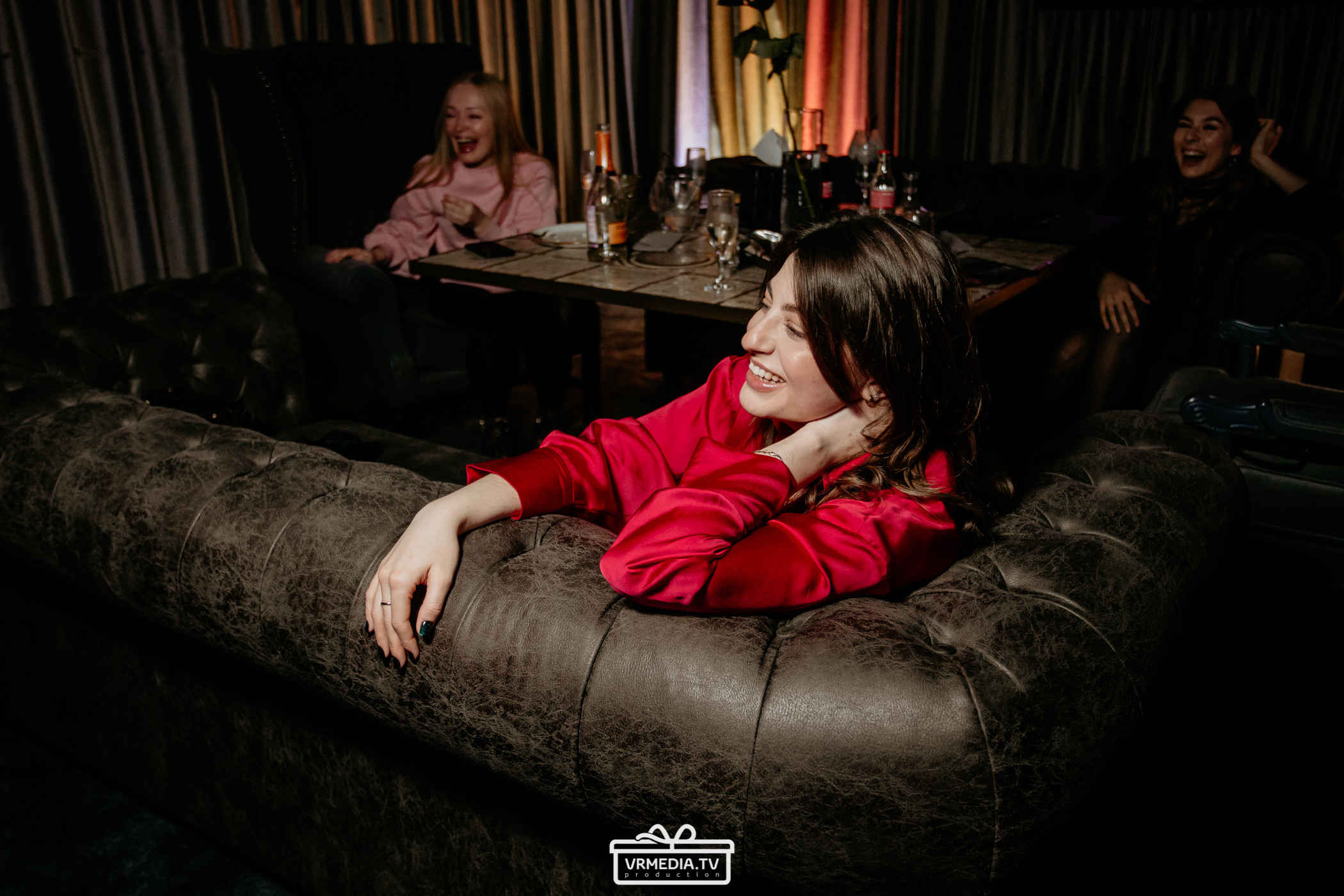 Новый год в караоке «Volna»