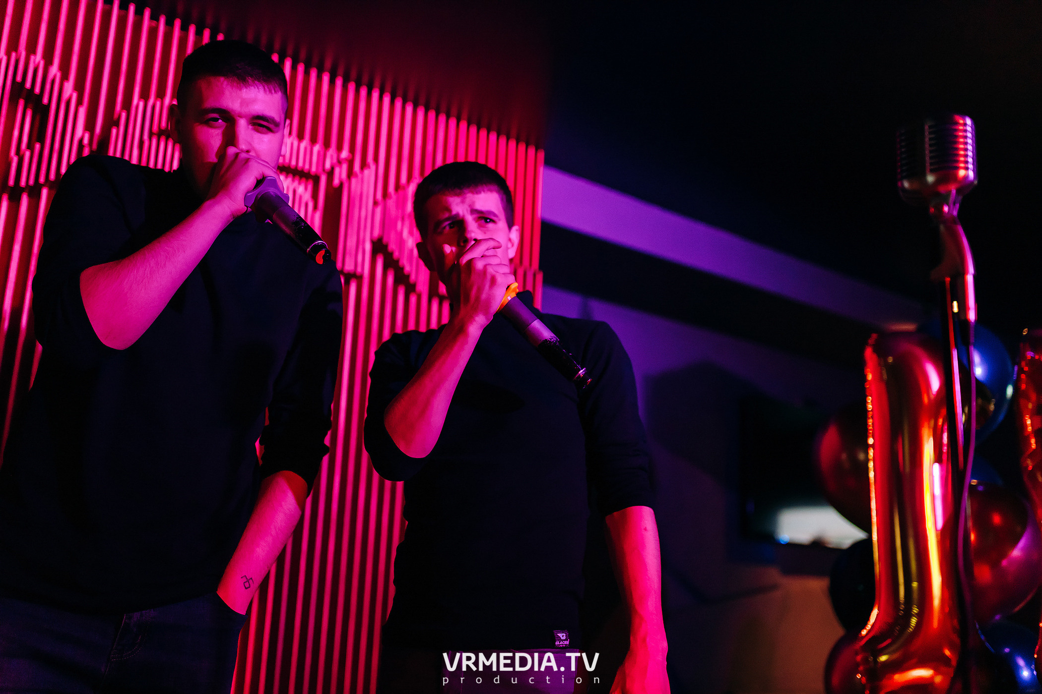 Выходные в баре «DOSKI»