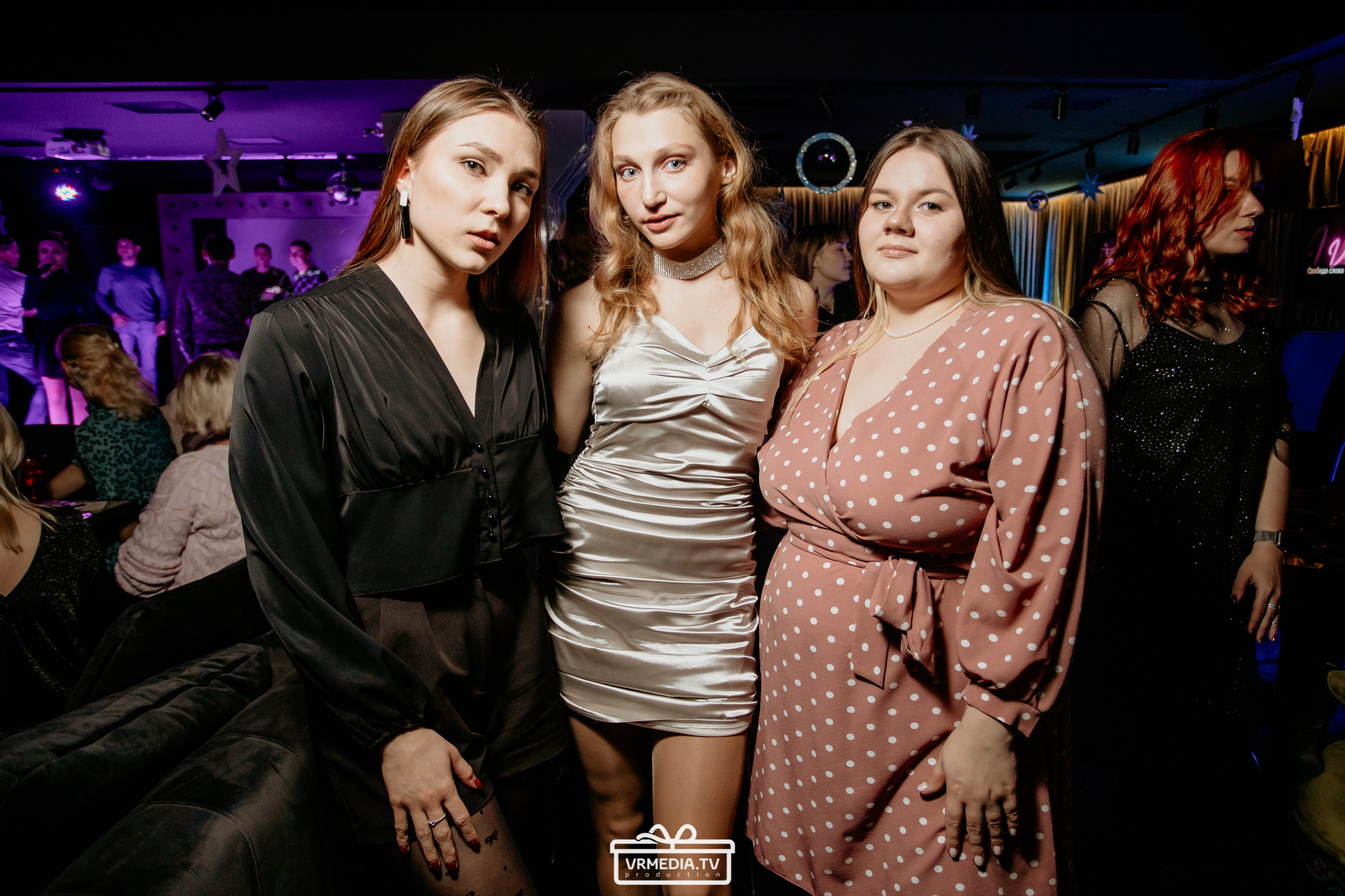 Новый год в караоке «Volna»