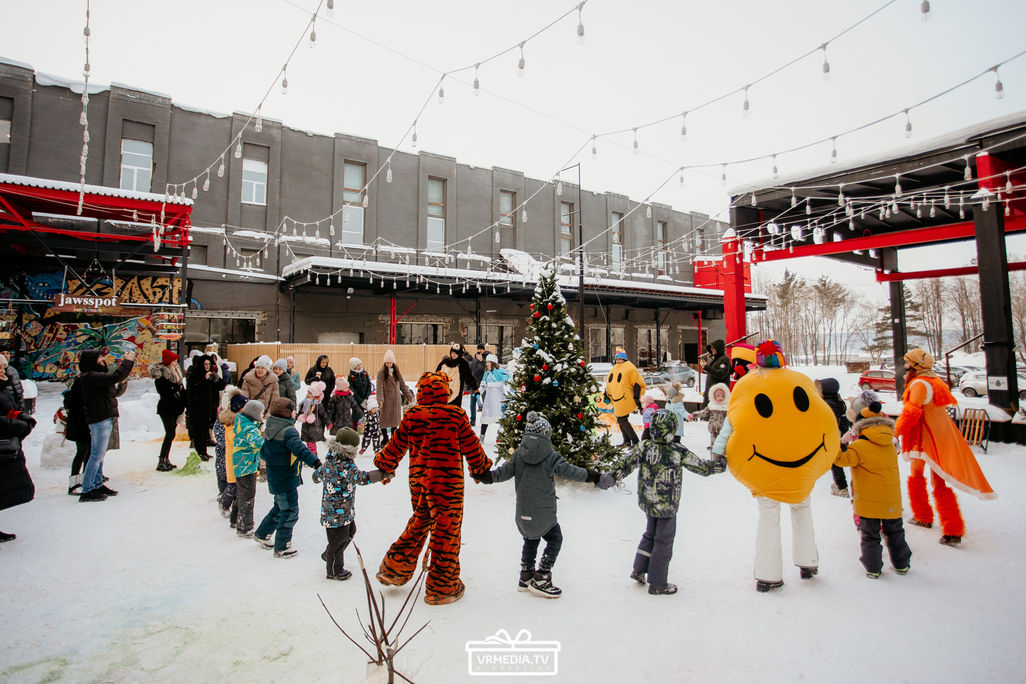 Большая новогодняя «Елка» в культурном пространстве «Редакция»