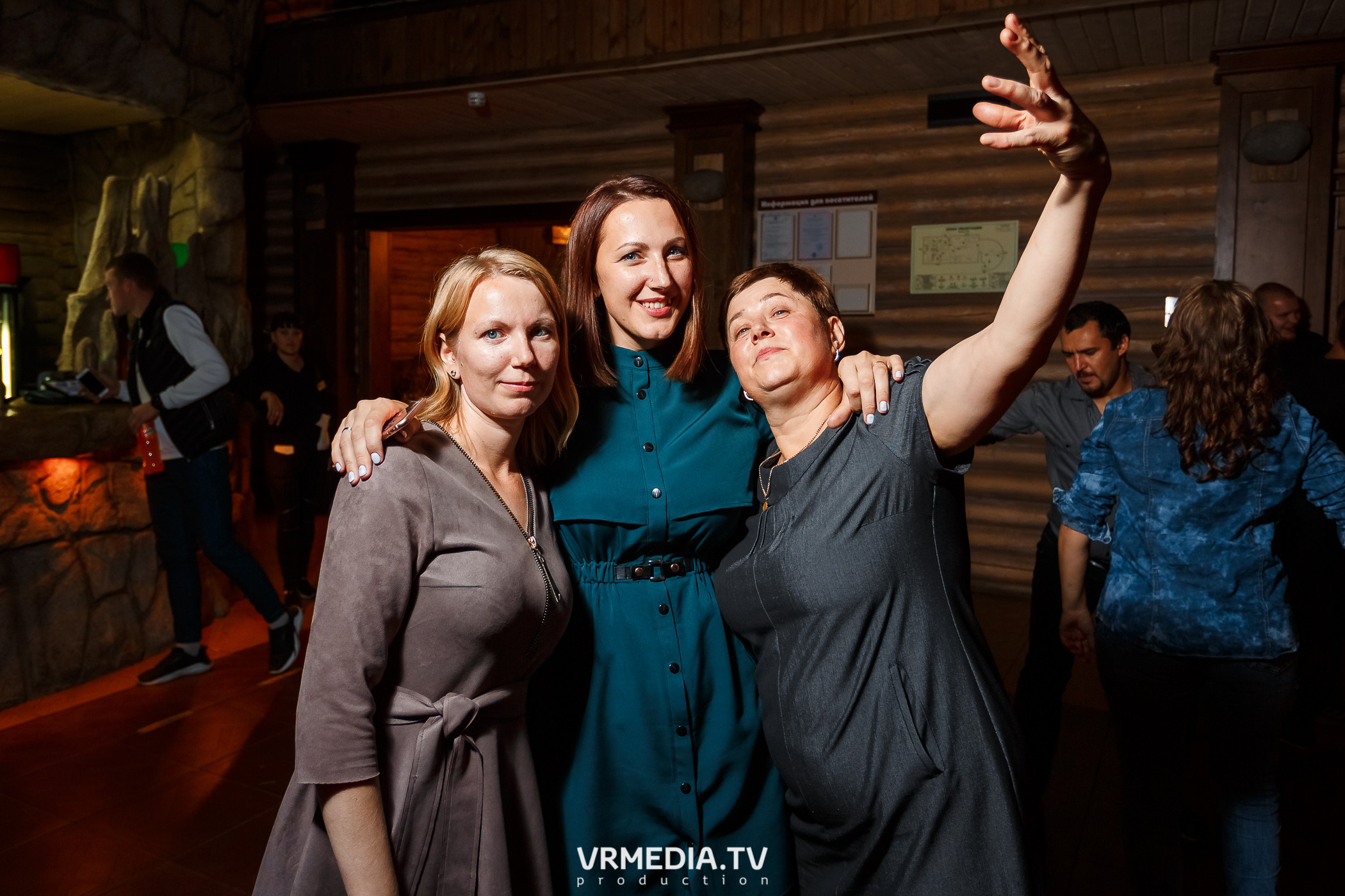 Юлия Азьмукова в гостях «У Петровича»