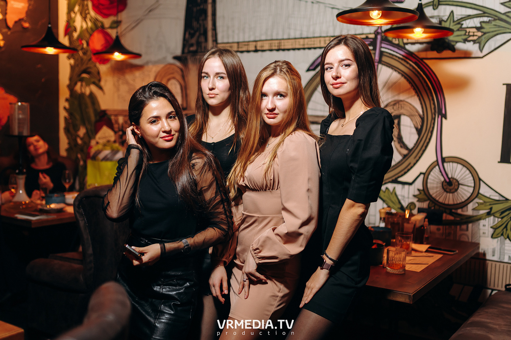 Выходные в баре «Blocknot»