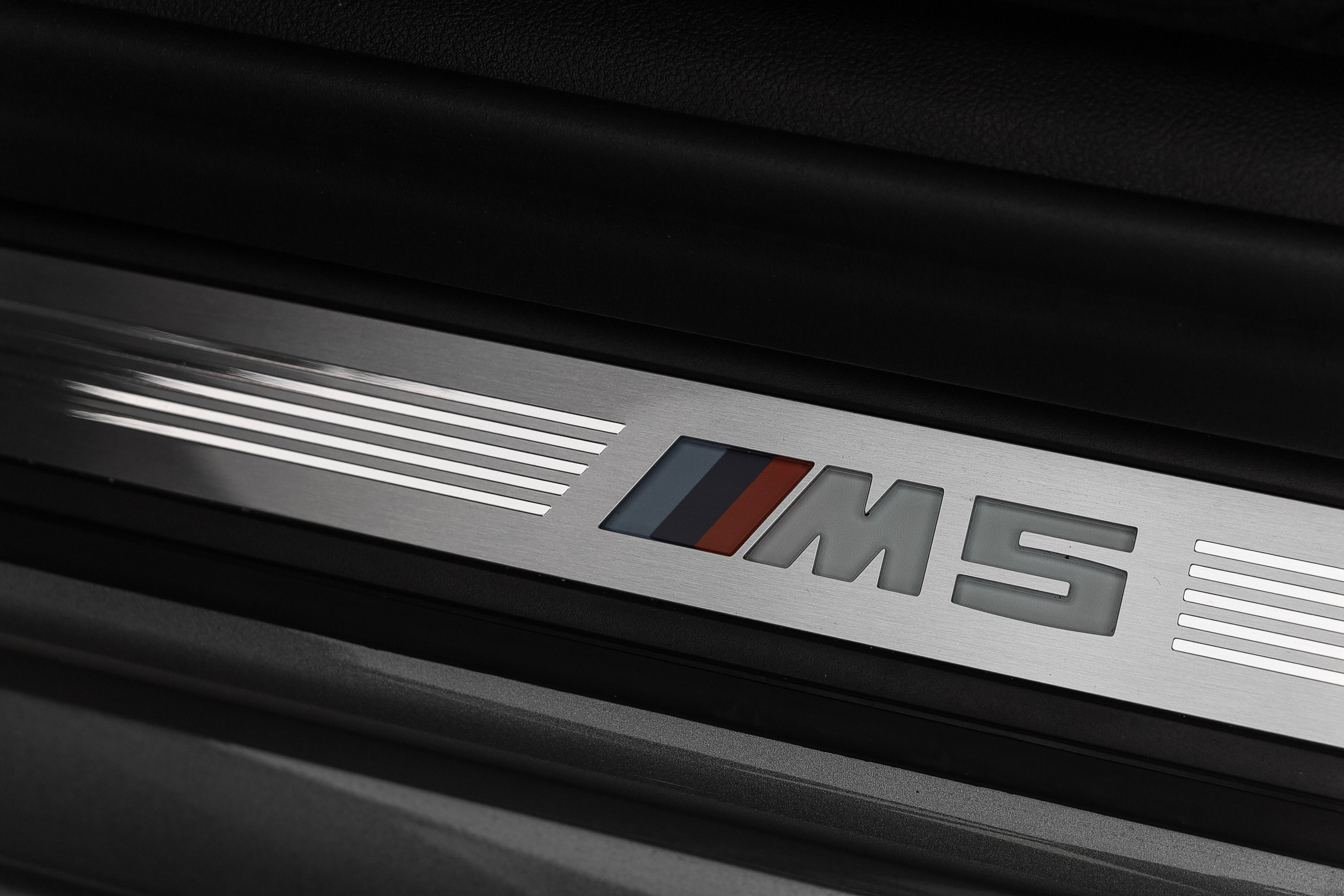 𝐵𝑀𝒲 𝑀5. Wedding Photographer from St.Petersburg