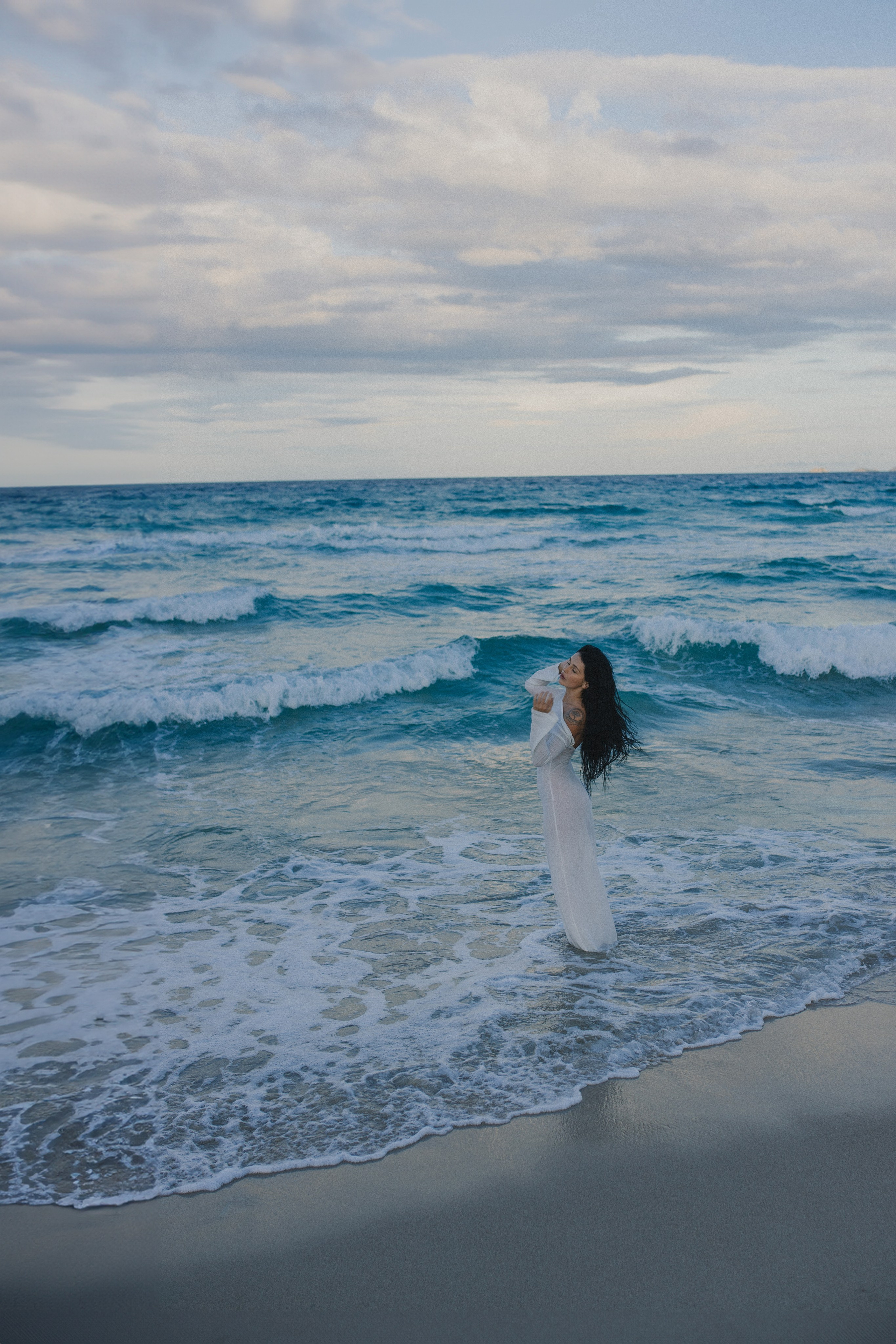 Карина на пляже Бай Дай. Главная