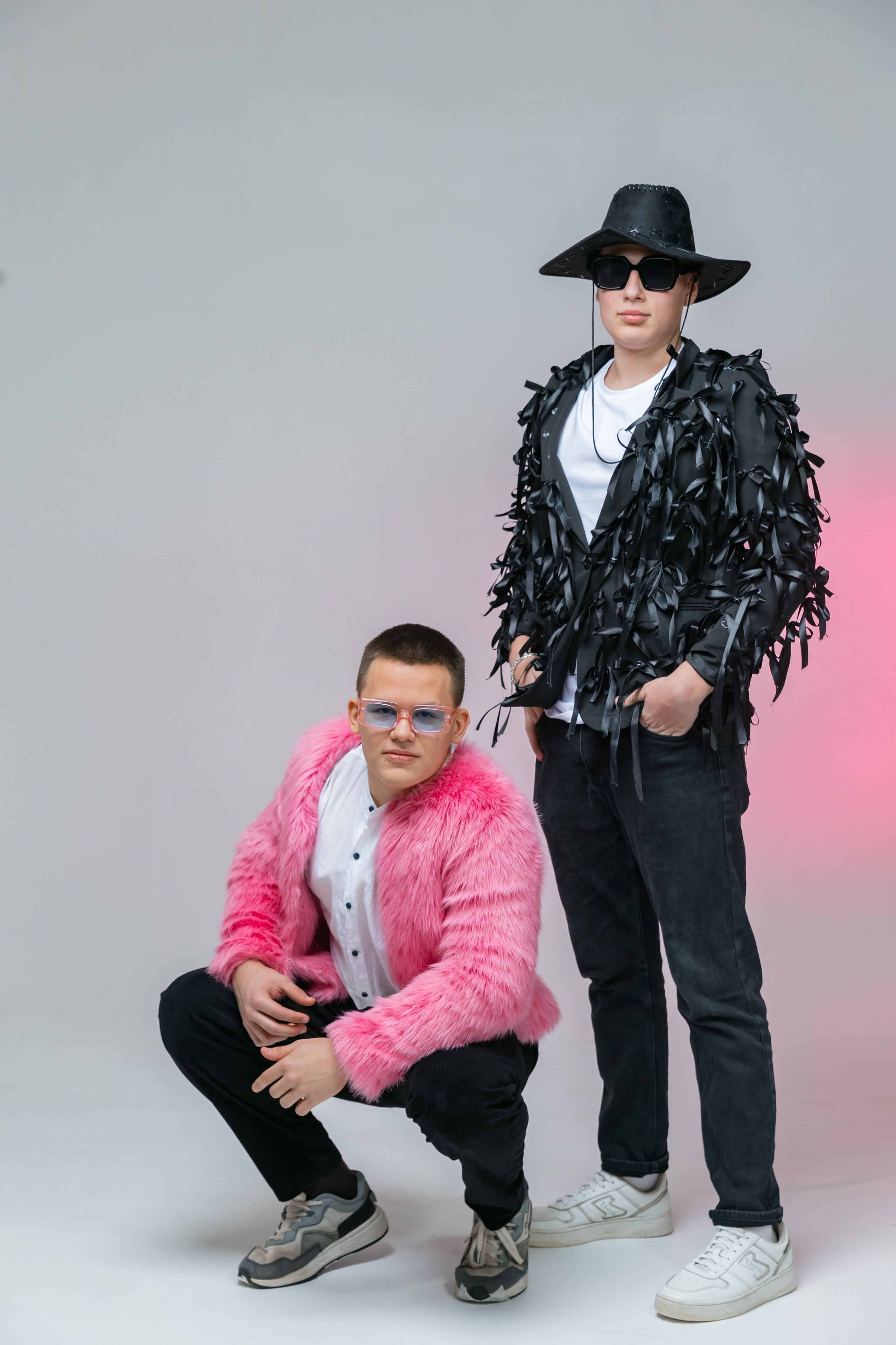 Позирование группы. Выпускные альбомы для детского сада и школы