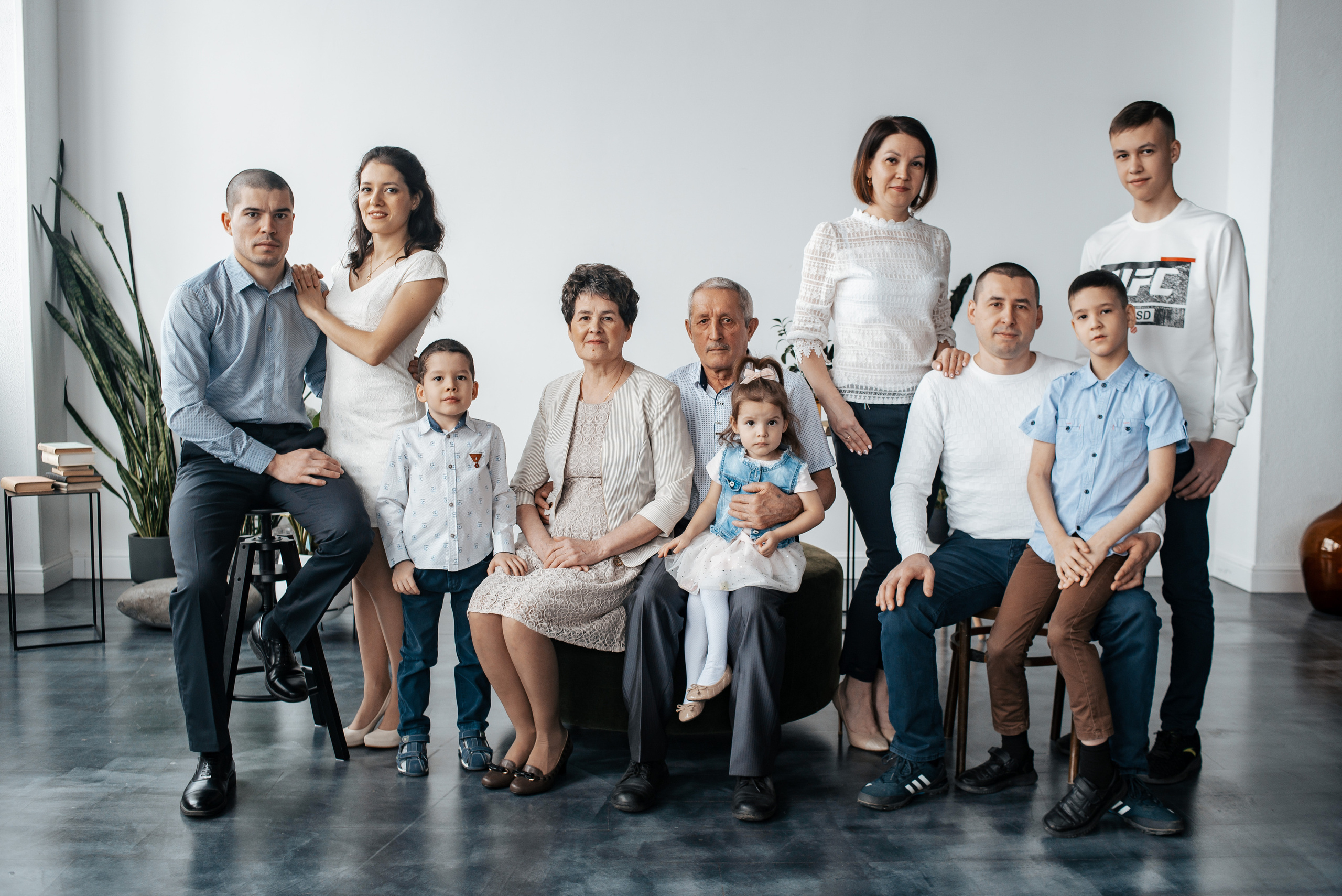 Семейная фотосъёмка в студии