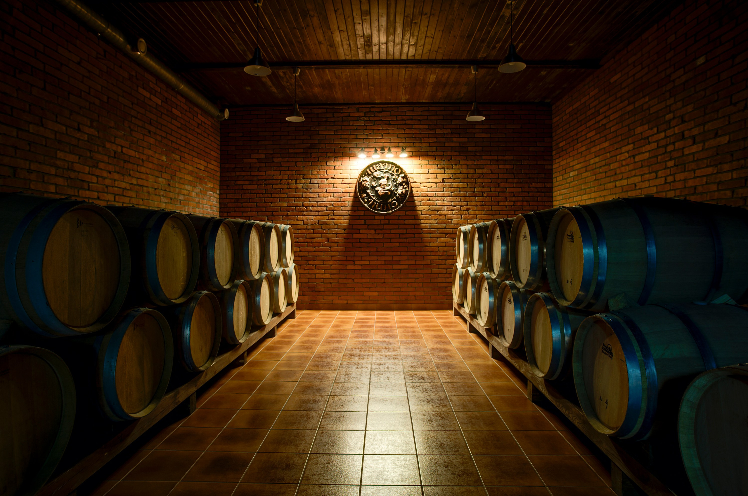 Агротуристический комплекс Chateau Pinot. Интерьерный фотограф в Сочи | Роман Сусленко