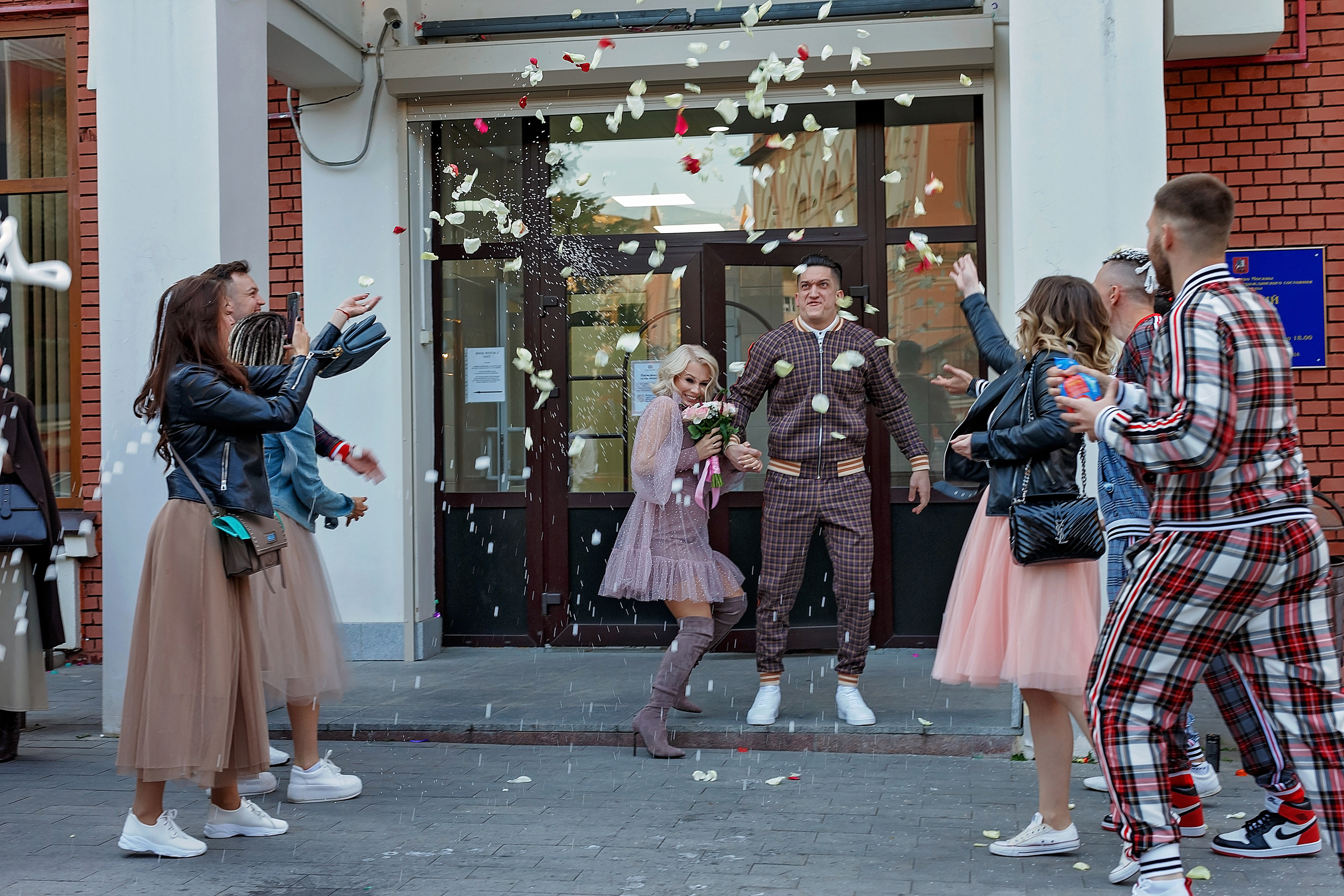Саша и Катя (style of the film Gentlemen). Геннадий Степанов —фотограф в Москве