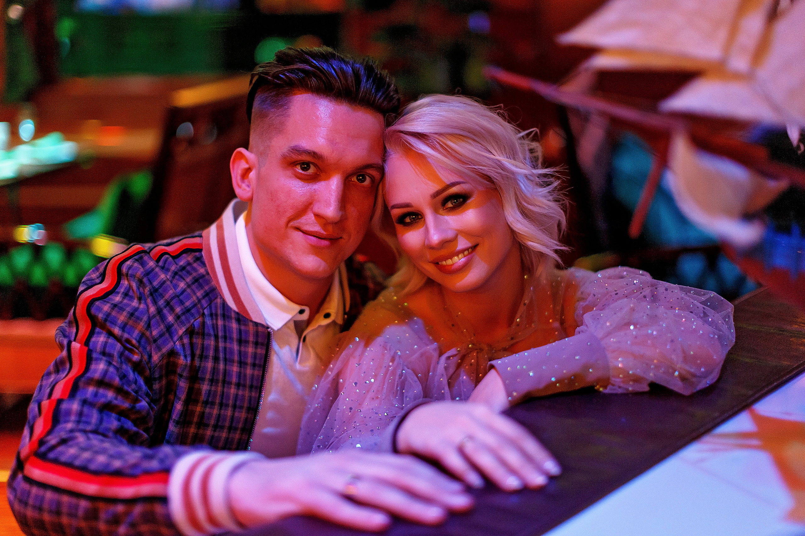 Саша и Катя (style of the film Gentlemen). Геннадий Степанов —фотограф в Москве