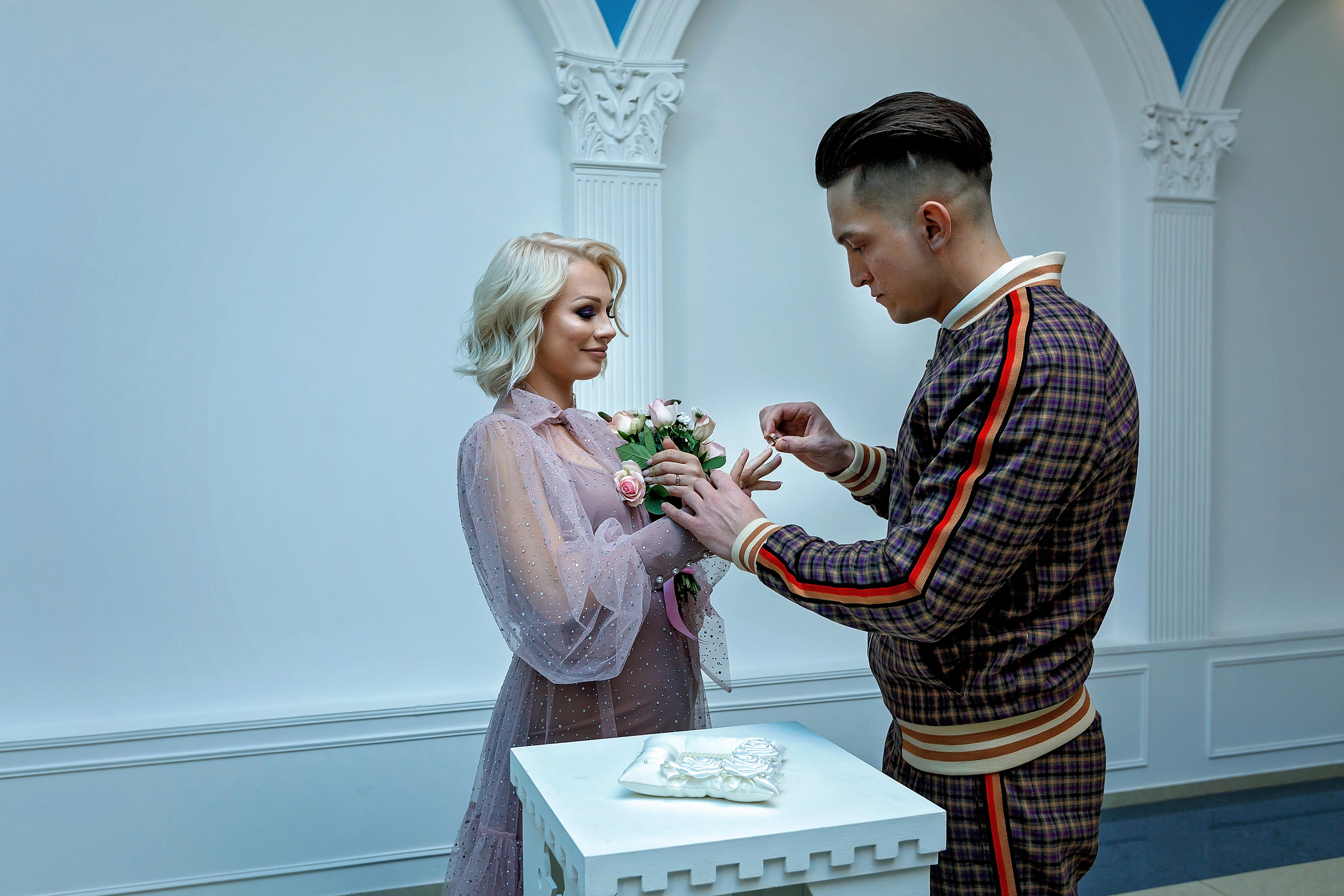 Саша и Катя (style of the film Gentlemen). Геннадий Степанов —фотограф в Москве