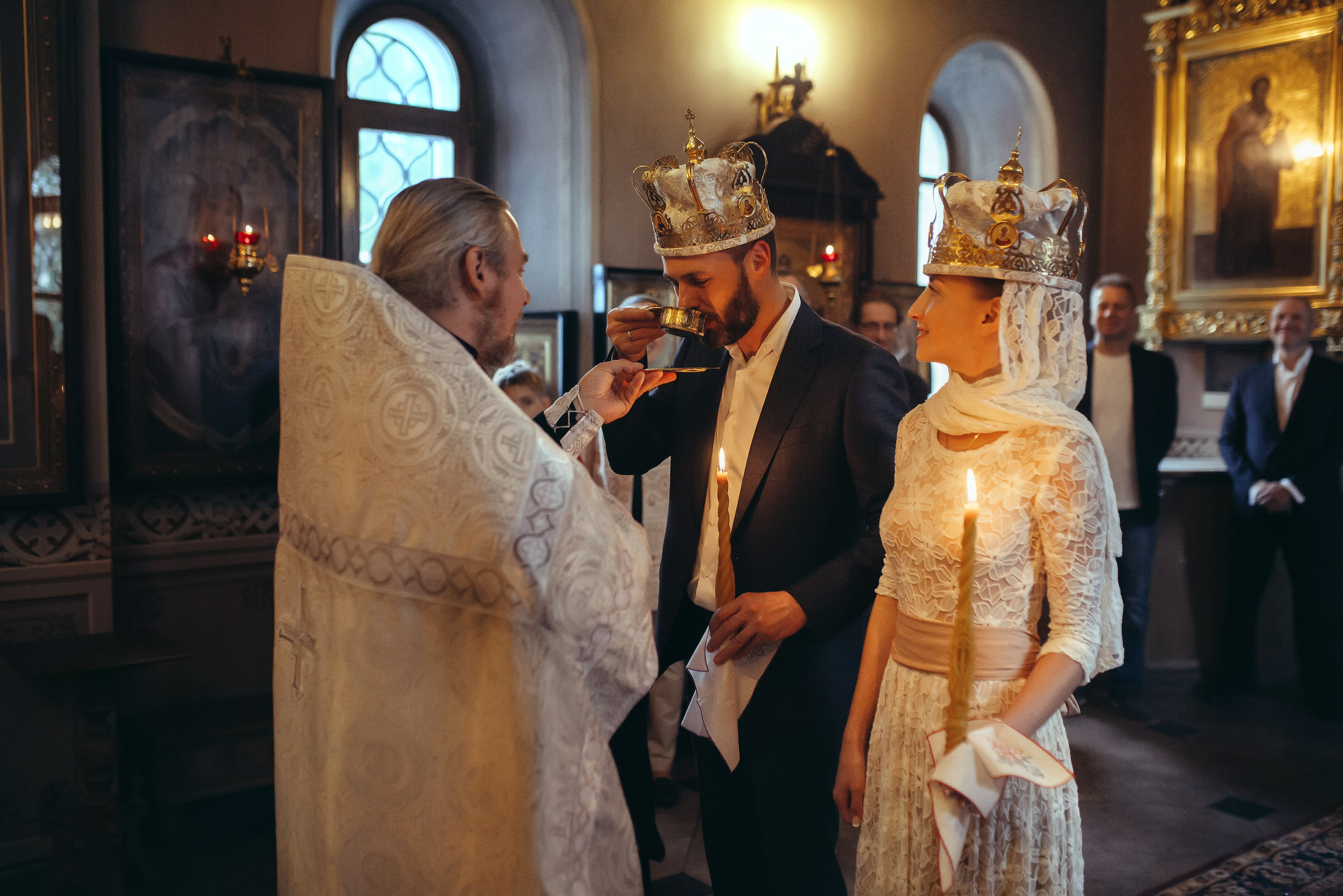 Венчание Виктора и Марии. Фотограф на Крещение, семейный фотограф в Москве