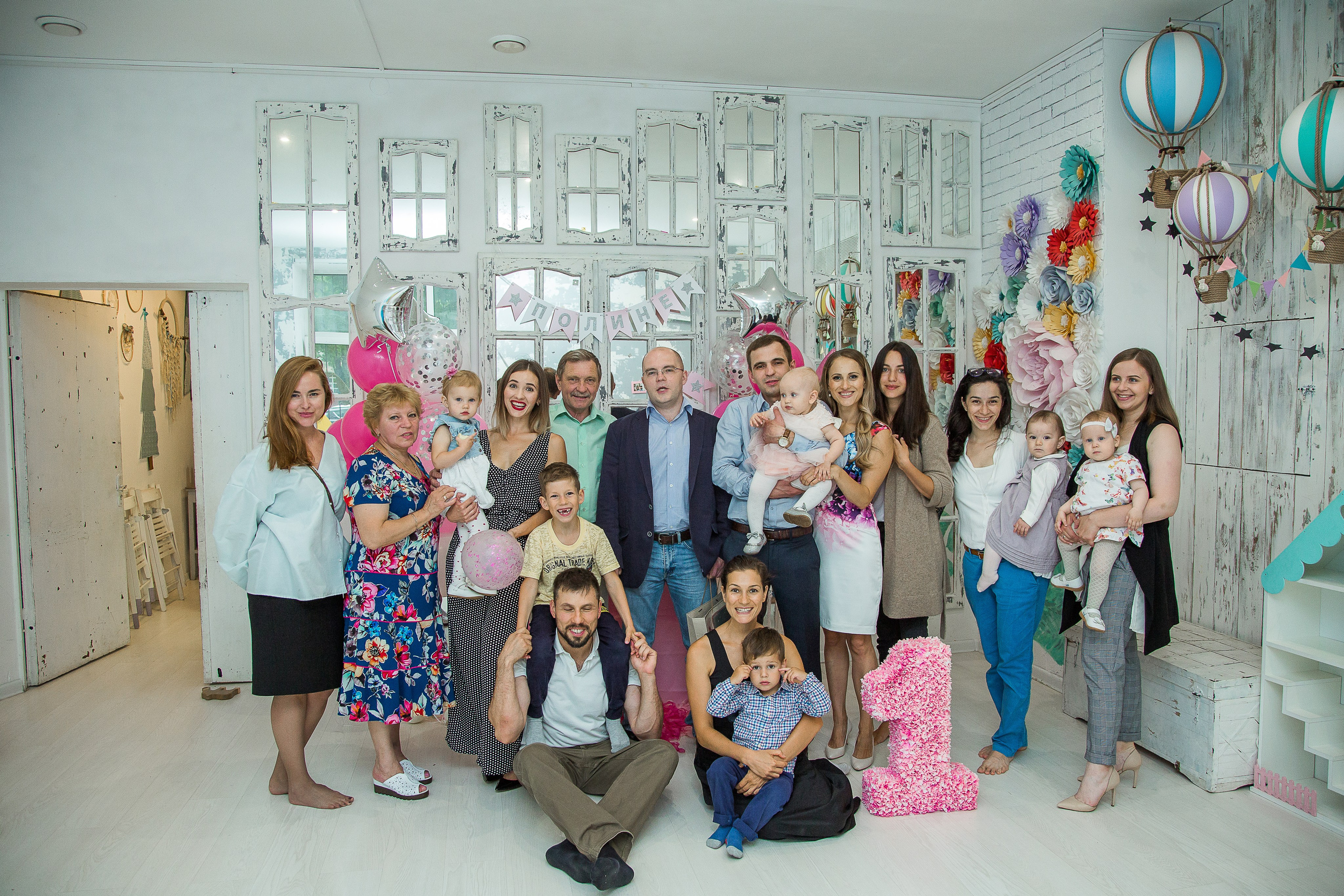 Годик Полине. Фотограф на Крещение, семейный фотограф в Москве