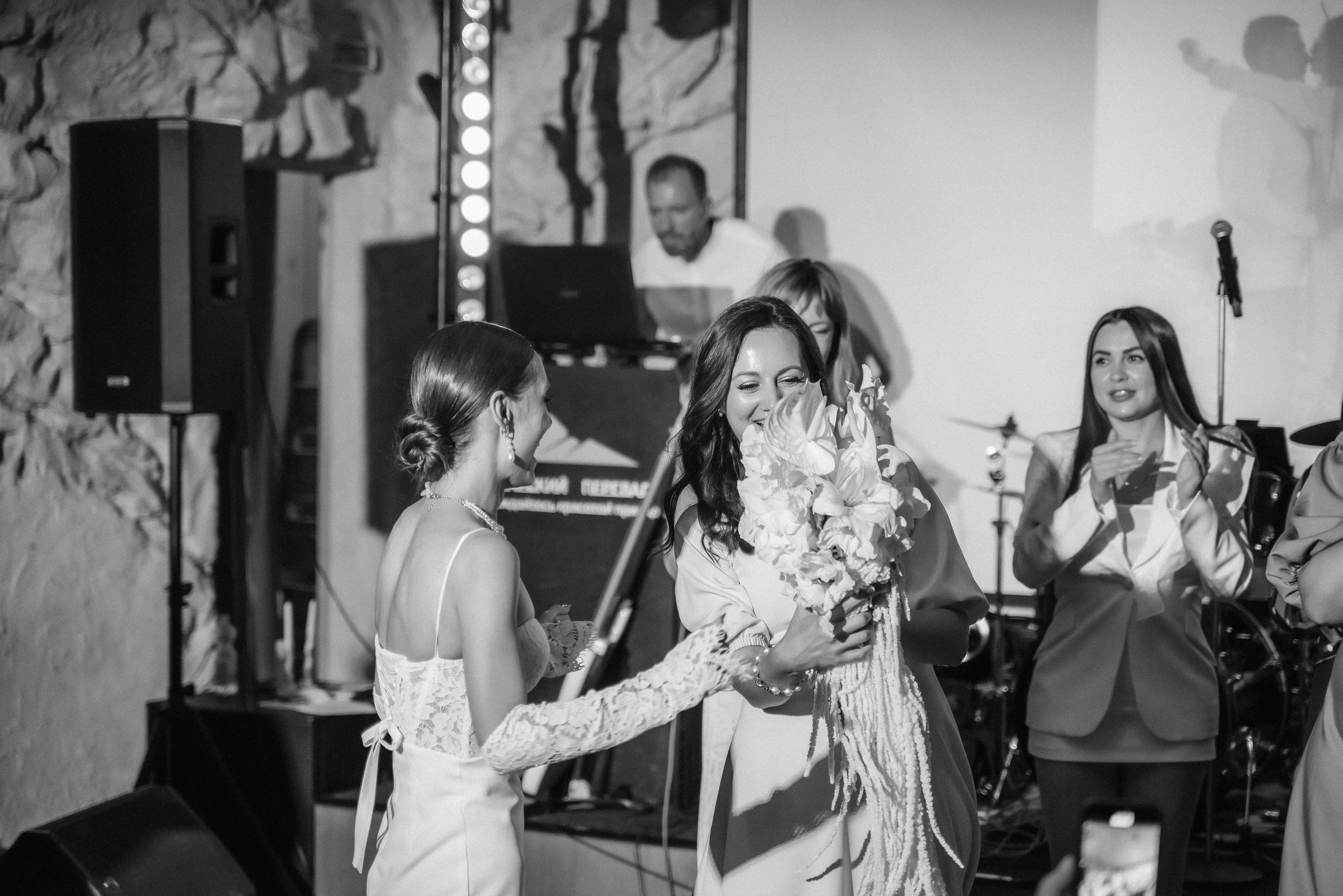 Виктор Алина и много слёз радости. Свадебный фотограф Анна Хочева