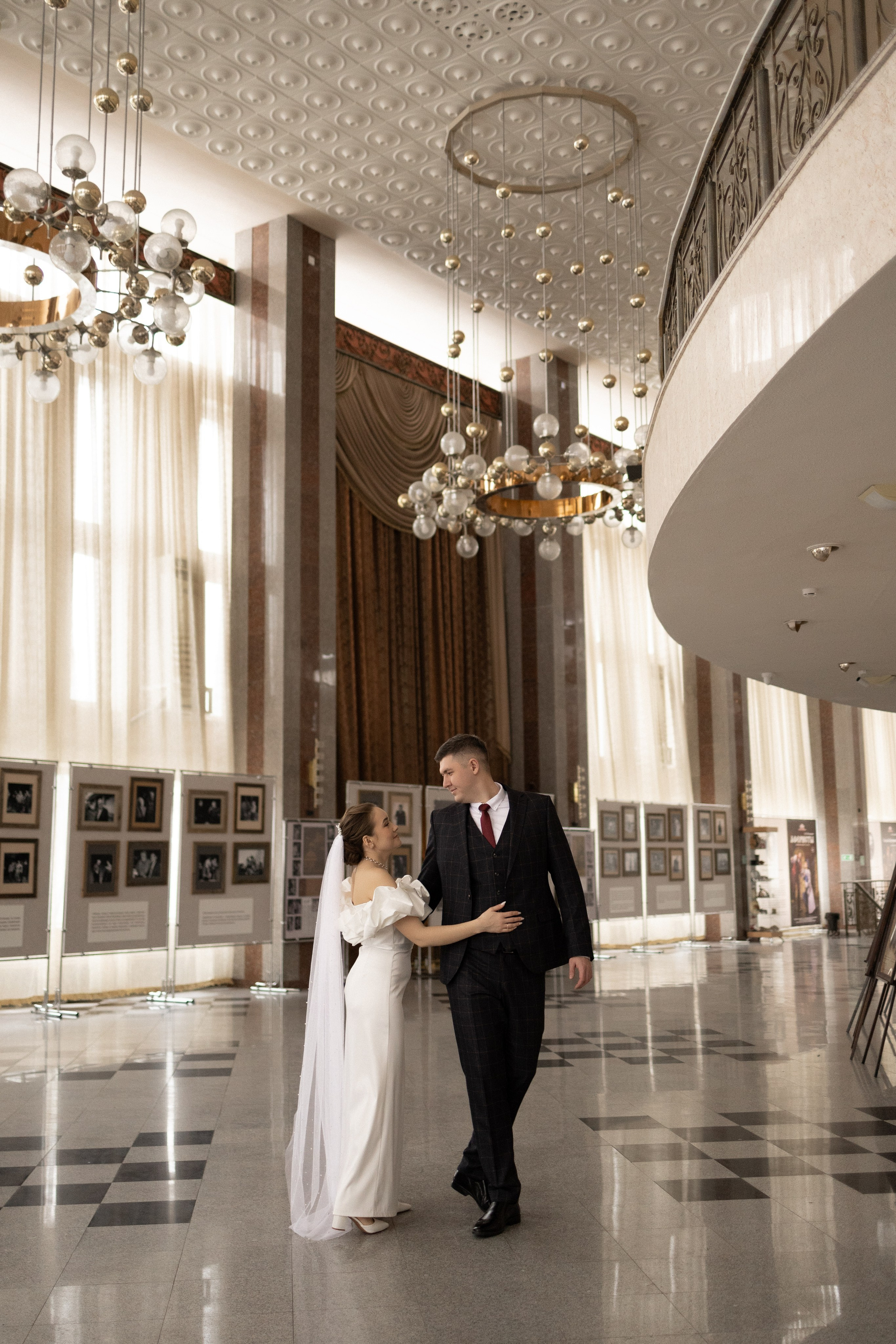 Алексей и Елена / Театр им. Константинова. Свадебный фотограф Йошкар-Ола Казань