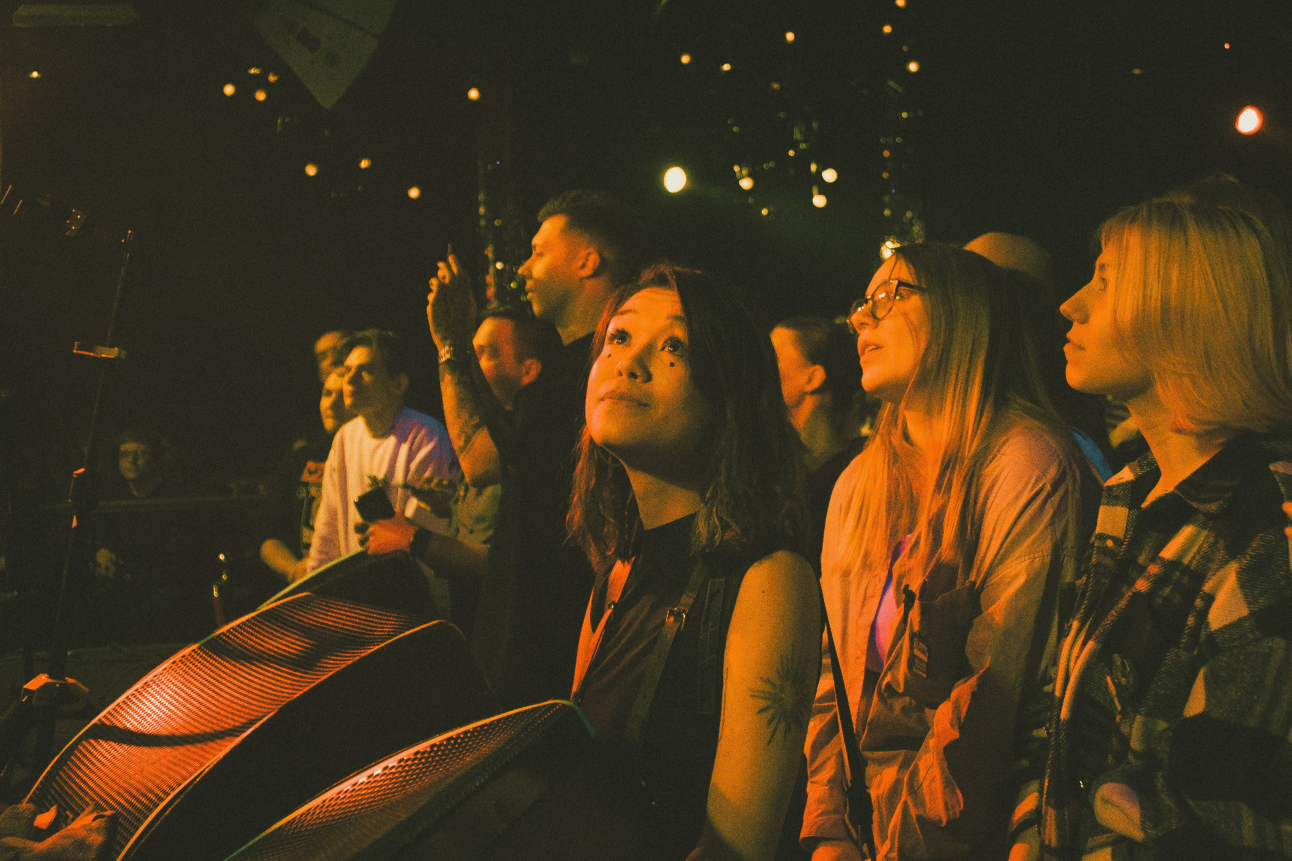 Концерт «Бонд с Кнопкой» 16тонн. Портретный и художественный фотограф в Москве