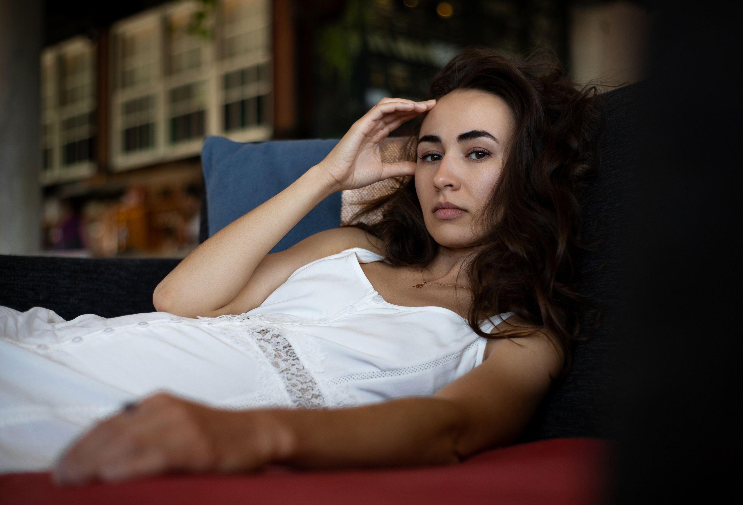 Женская портретная фотосессия в кафе. Портретный и семейный фотограф в Москве Мария Рослякова