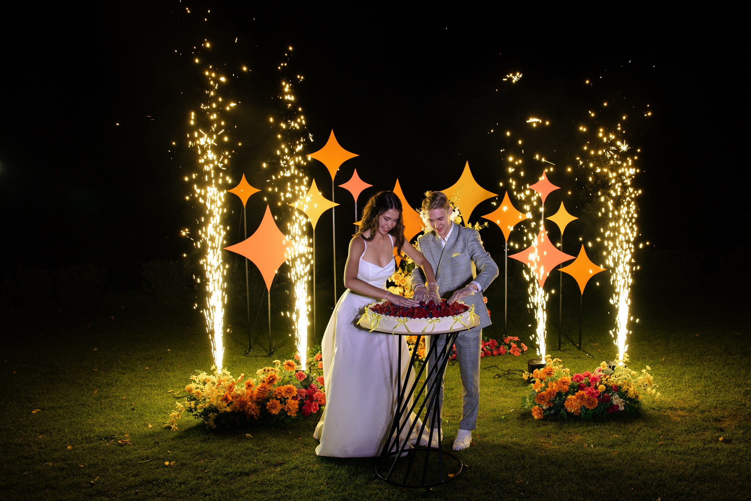 Яркая свадьба в «Нет на карте» в Самаре. Свадебный и семейный фотограф в Самаре и Тольятти | Елена Топанцева