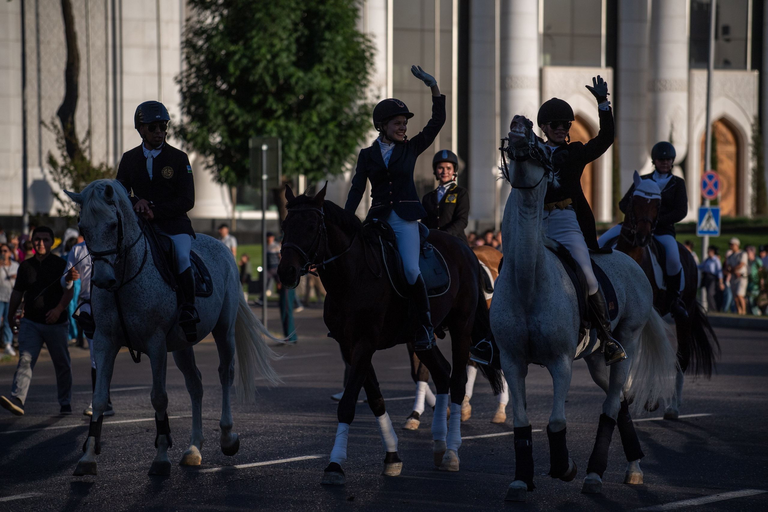 Конный парад в Ташкенте. Репортажный, спортивный и документальный фотограф в Ташкенте Алексей Елисеев