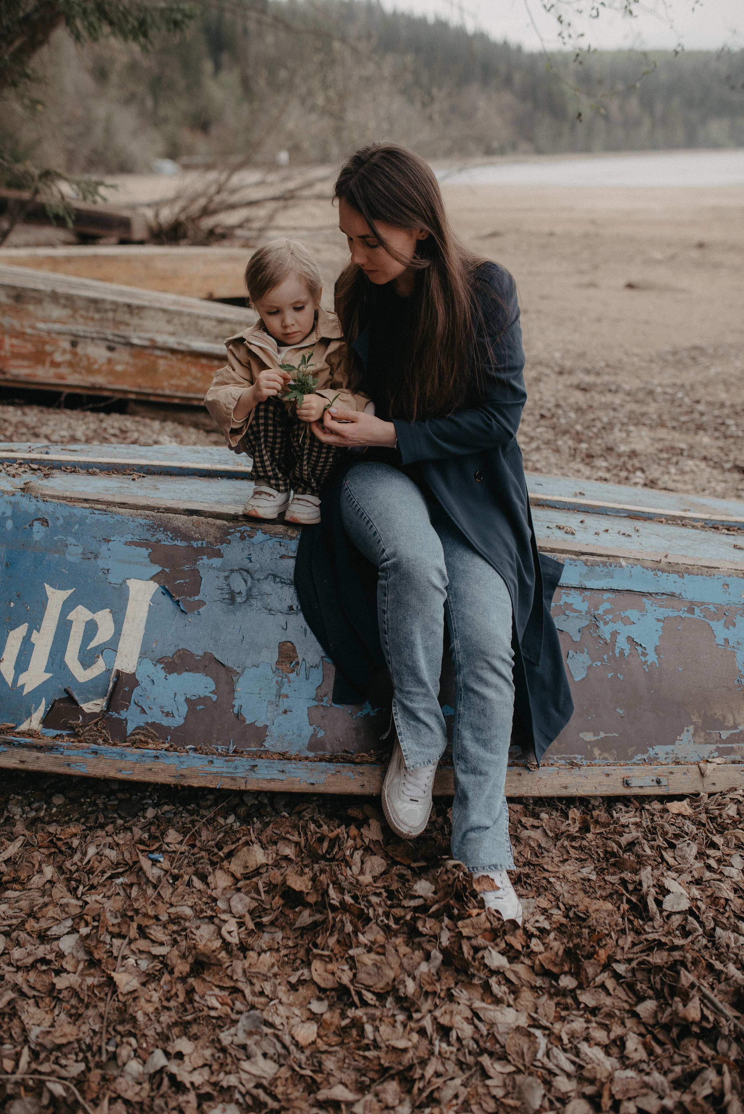 Олег, Инна, Даня и Алиса. Главная