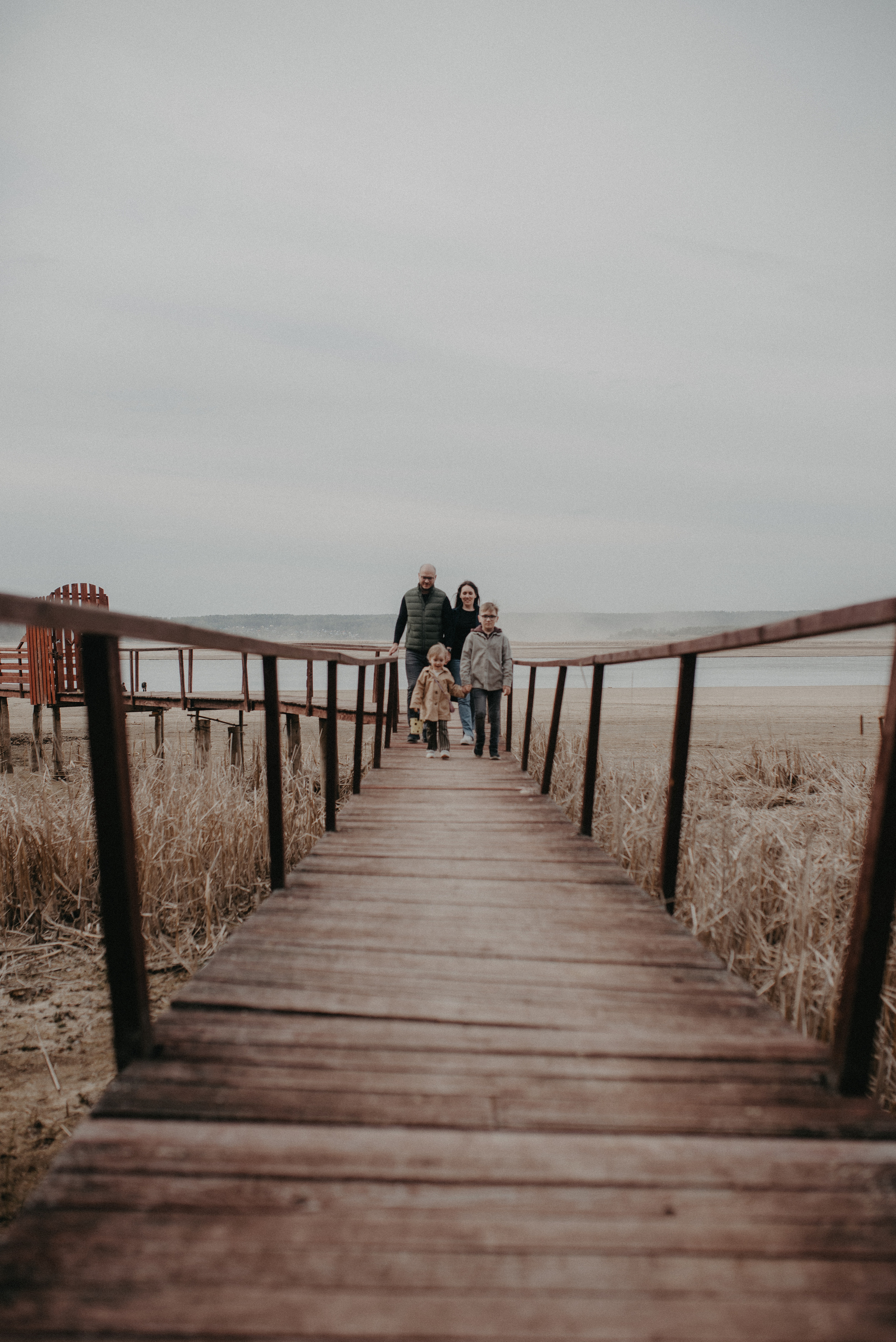 Олег, Инна, Даня и Алиса. Главная