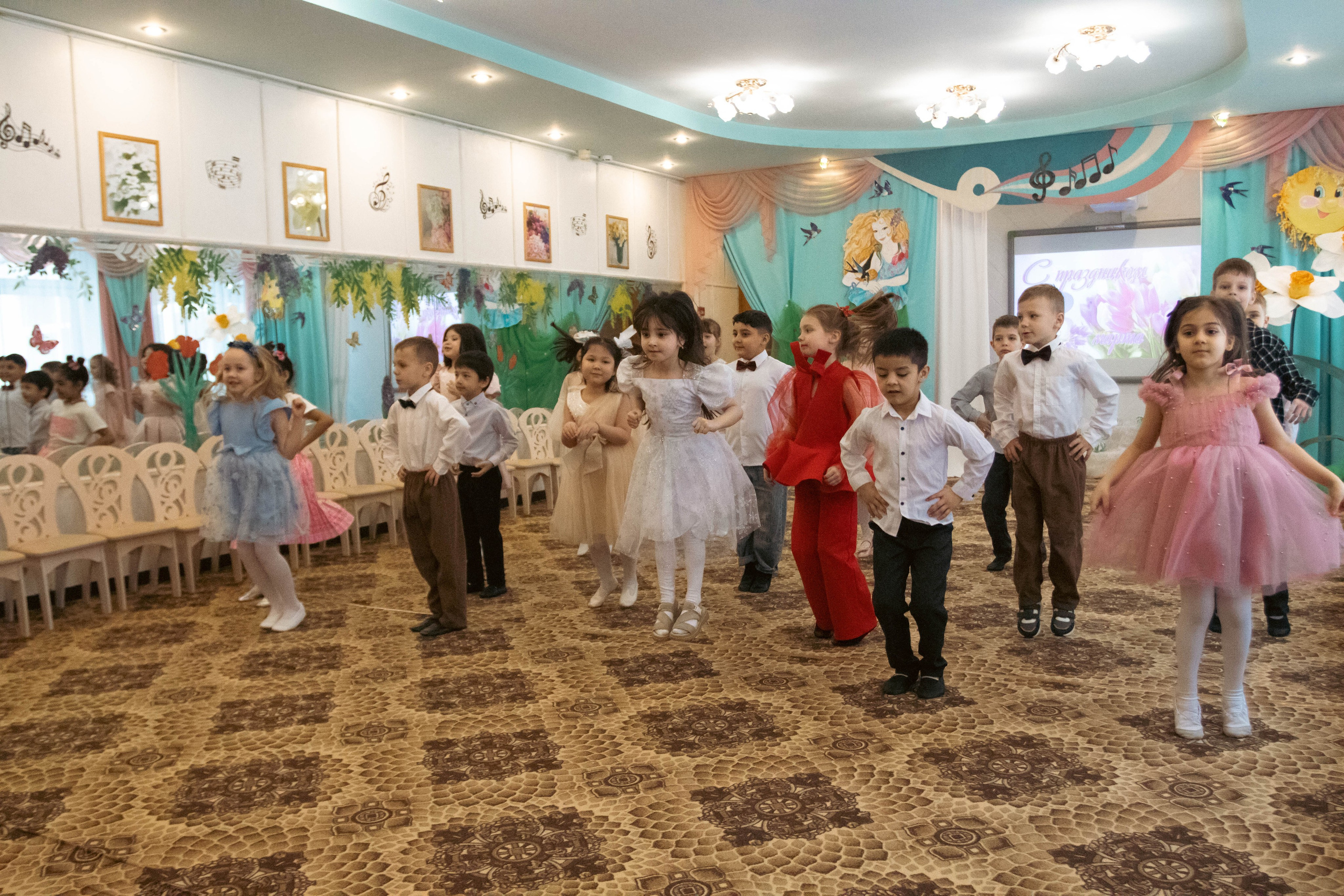 8 МАРТА 2026 ГР.11 МУРАВЬИШКИ. Фотограф Анна Шумакова