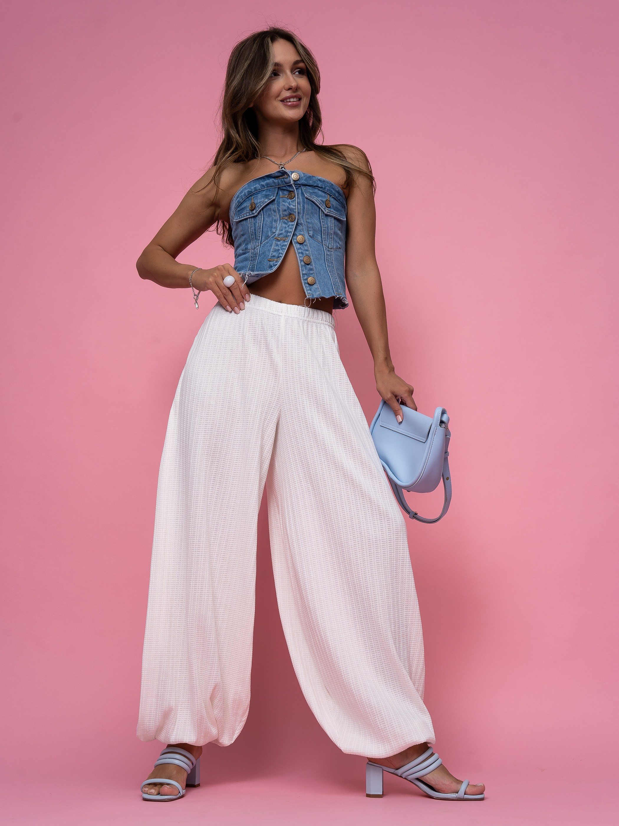 Как выделить белую одежду в кадре и сохранить летнее настроение. Фотограф Ирина Козлова г. Чебоксары