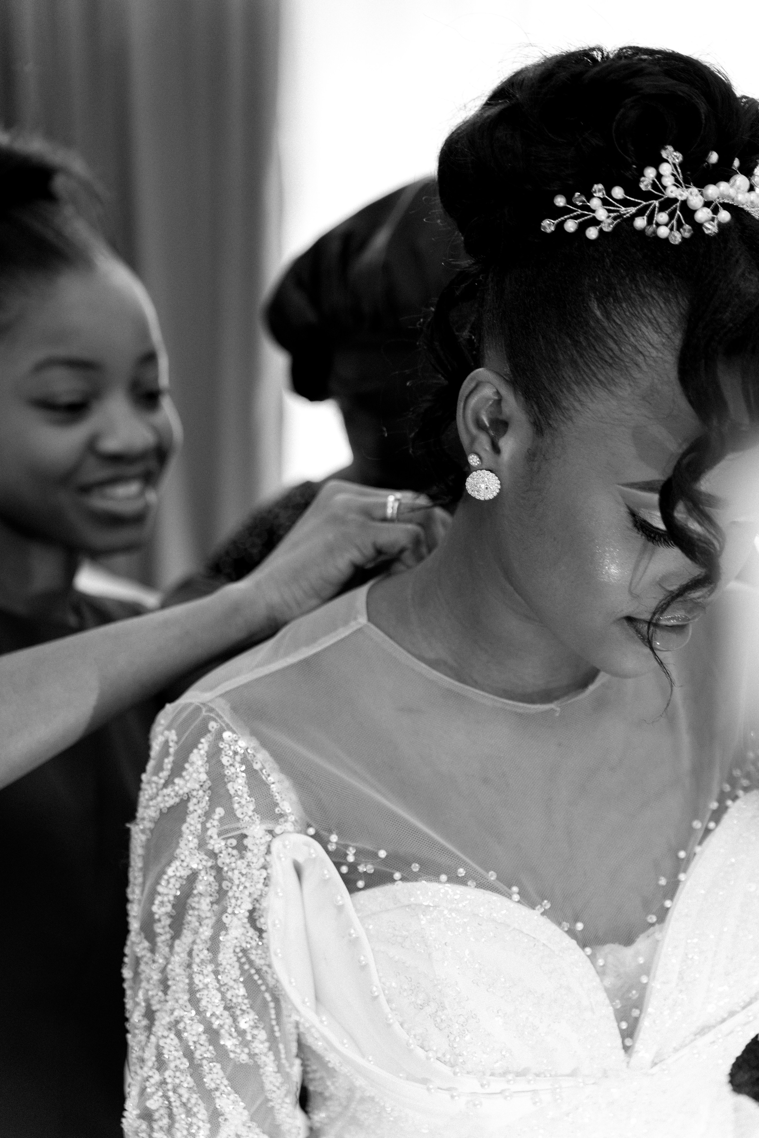 Joa & Gabriella. Photographer based in moscow Peter Tchana