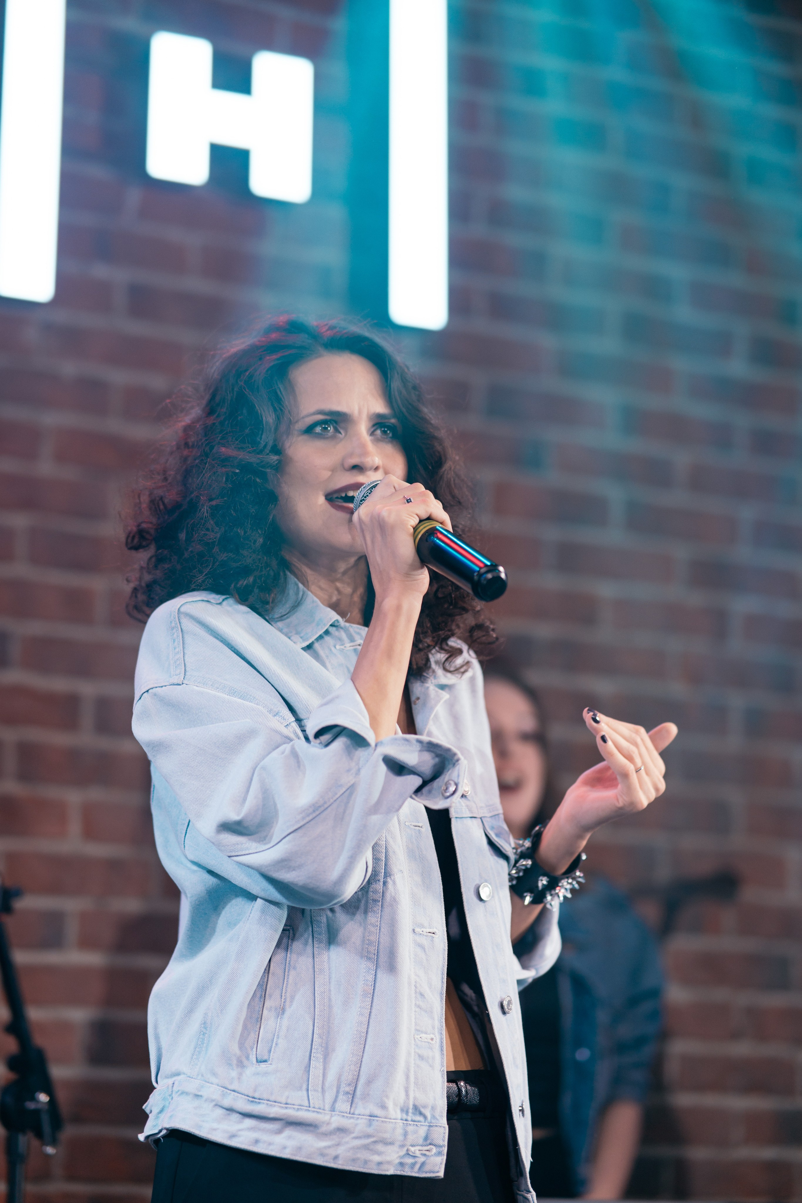 Mini Concert. Photographer based in moscow Peter Tchana