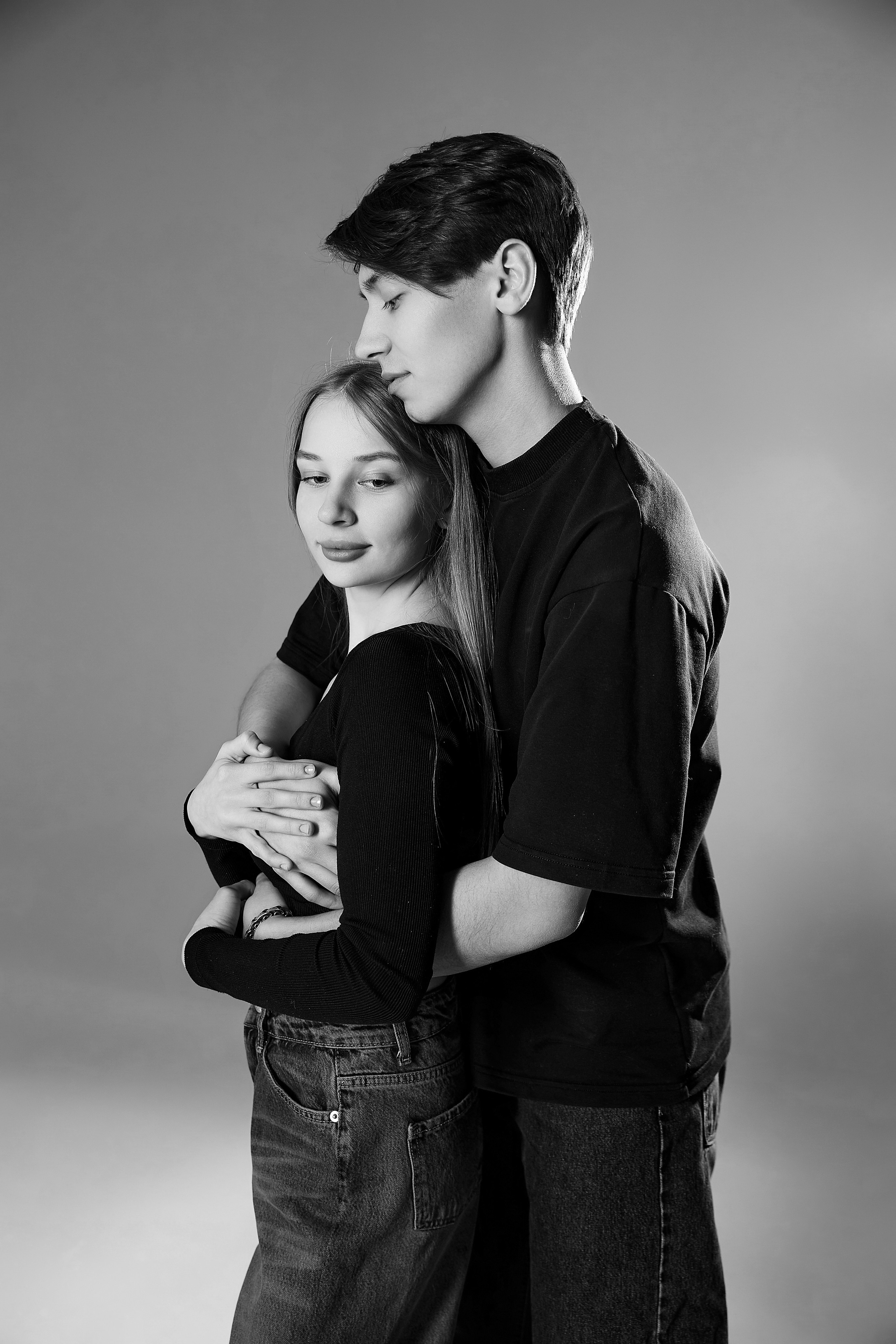 Пока мы всего лишь мрамор в начале пути. Совсем скоро скульптор (жизнь) высечет из нас шедевр. Свадебный и семейный фотограф в Ульяновске Орешина Елена