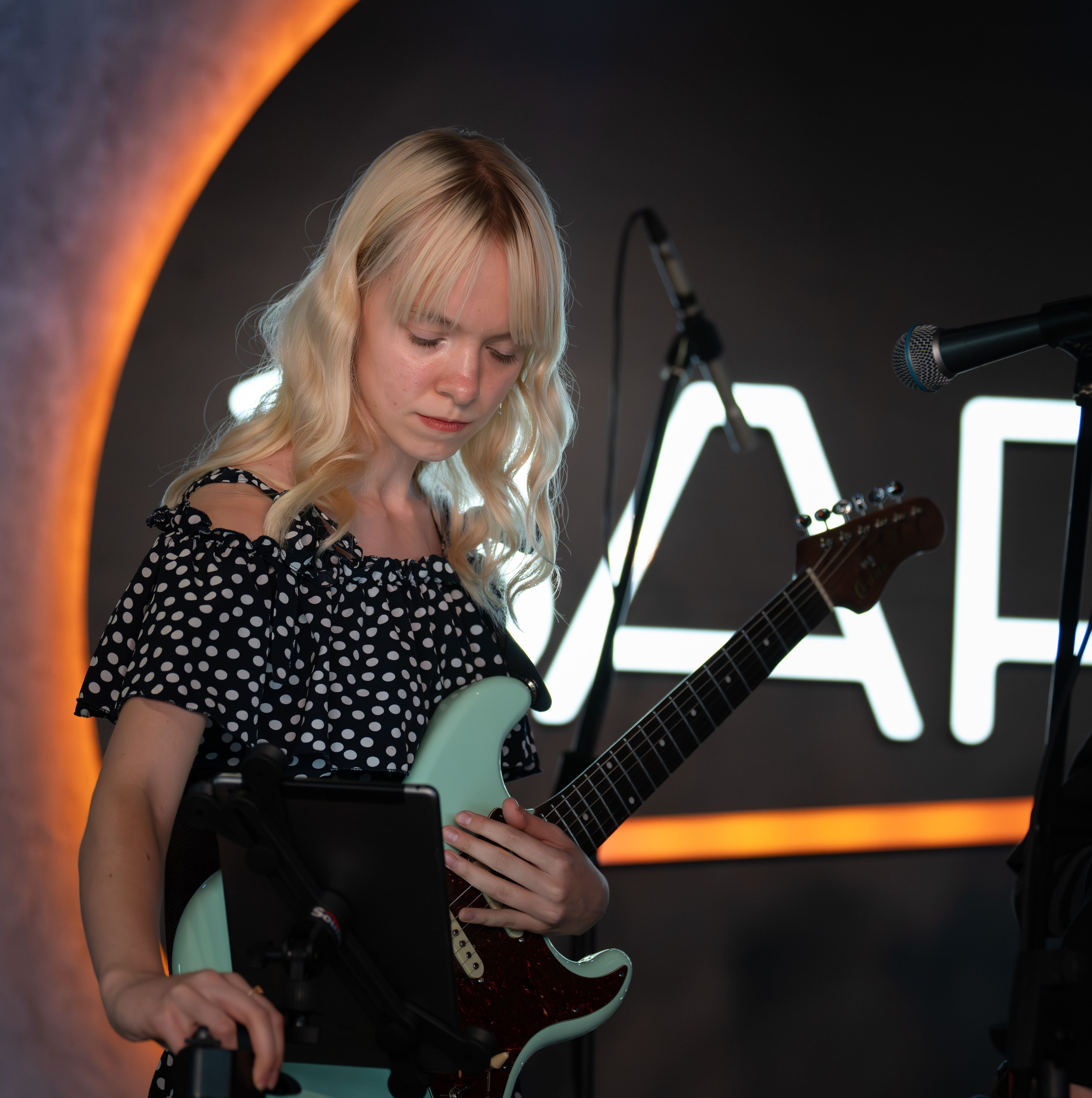 Квартирник. Свободный художник Александр Тулуп в Коломне