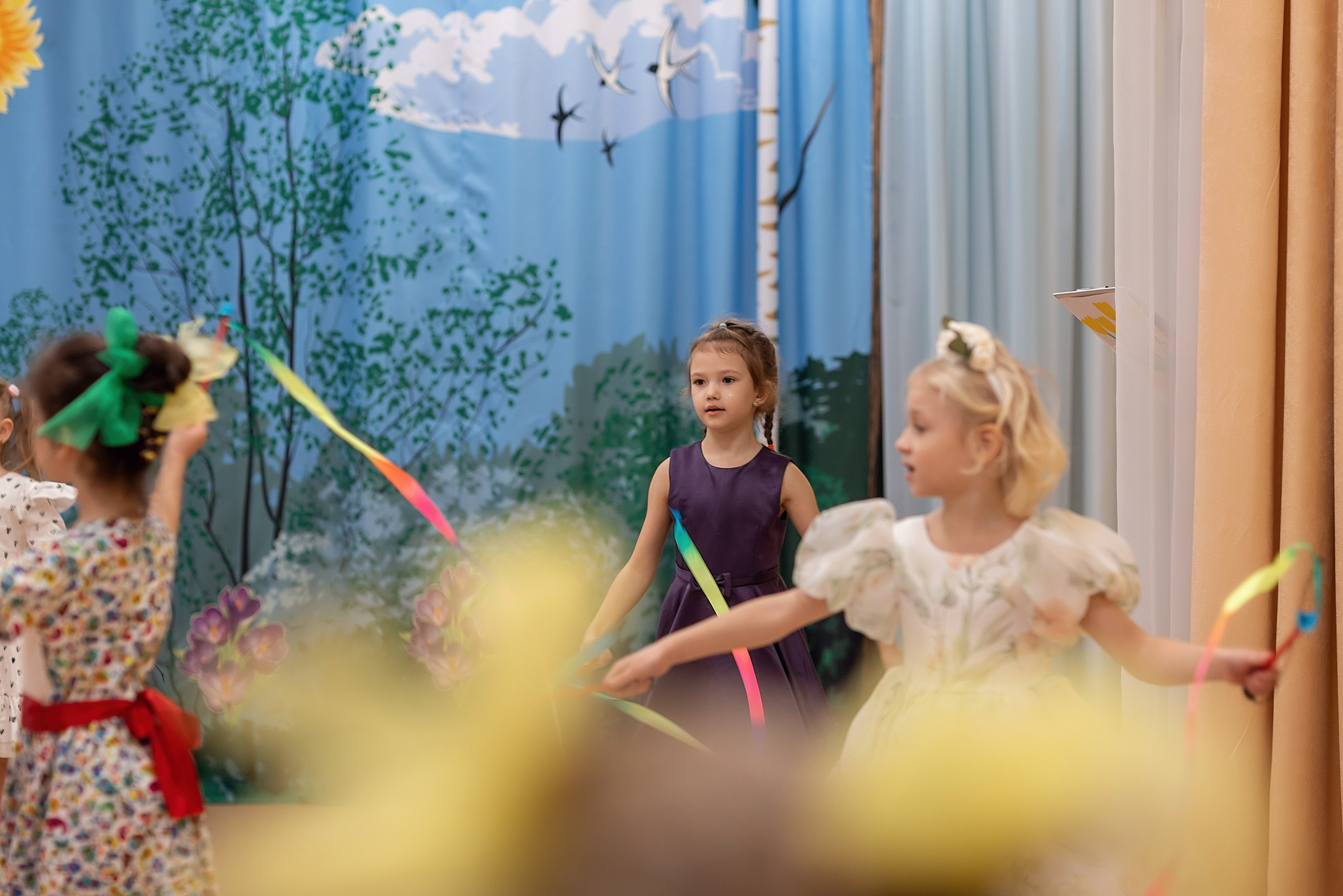 Весенний утренник_старшая группа_2025. Семейный фотограф в Санкт-Петербурге