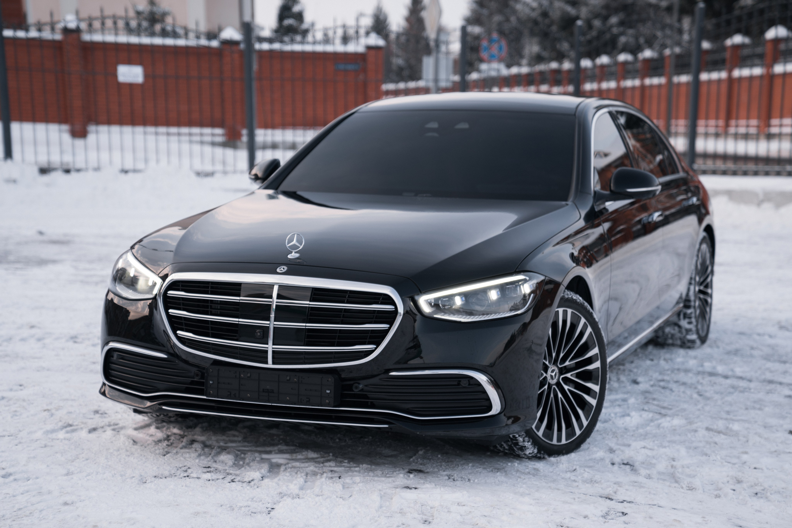 Mercedes-Benz S450. Идеальные портреты для соцсетей — Фотограф Ленар