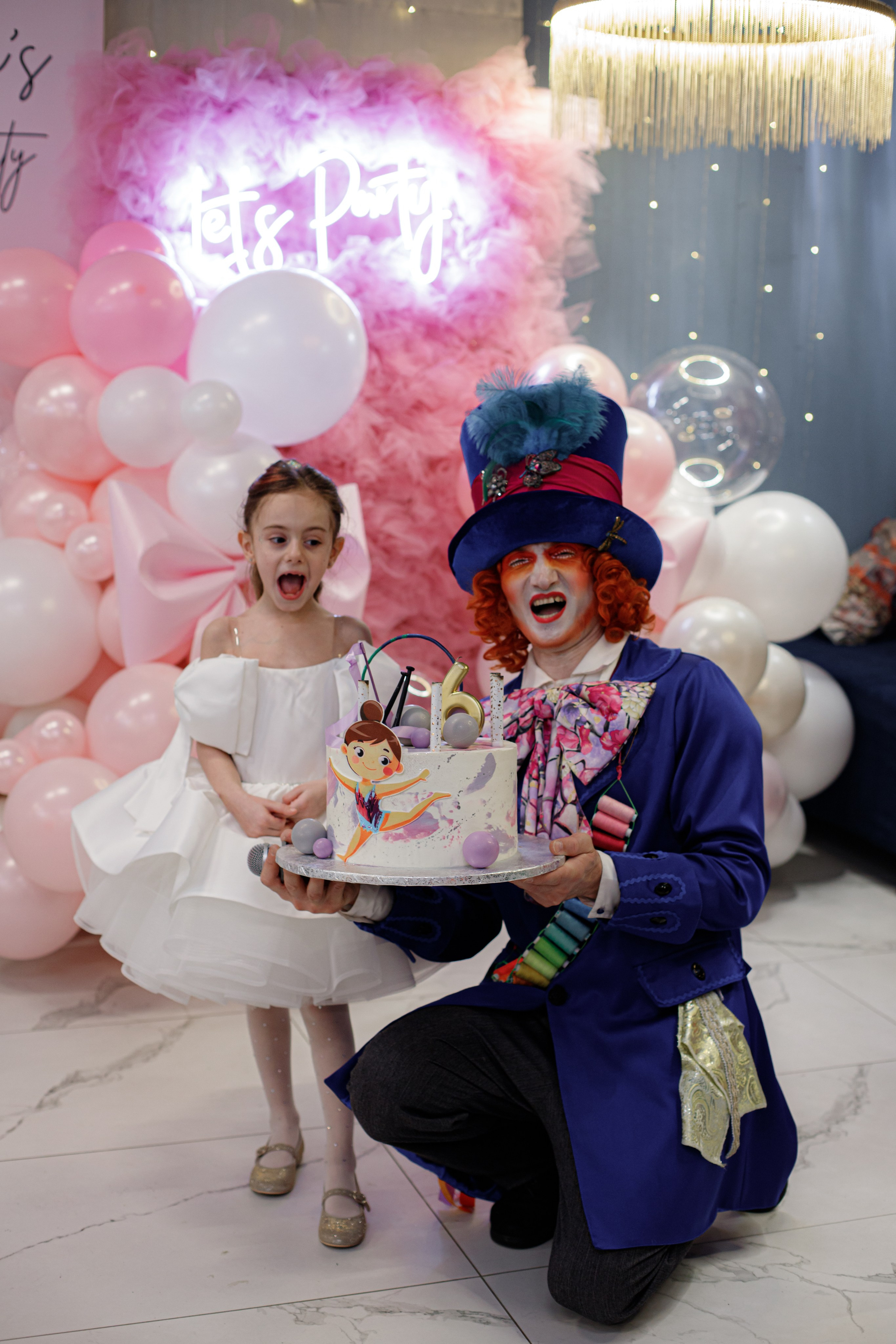 ASIA'S BIRTHDAY PARTY. Photokarish