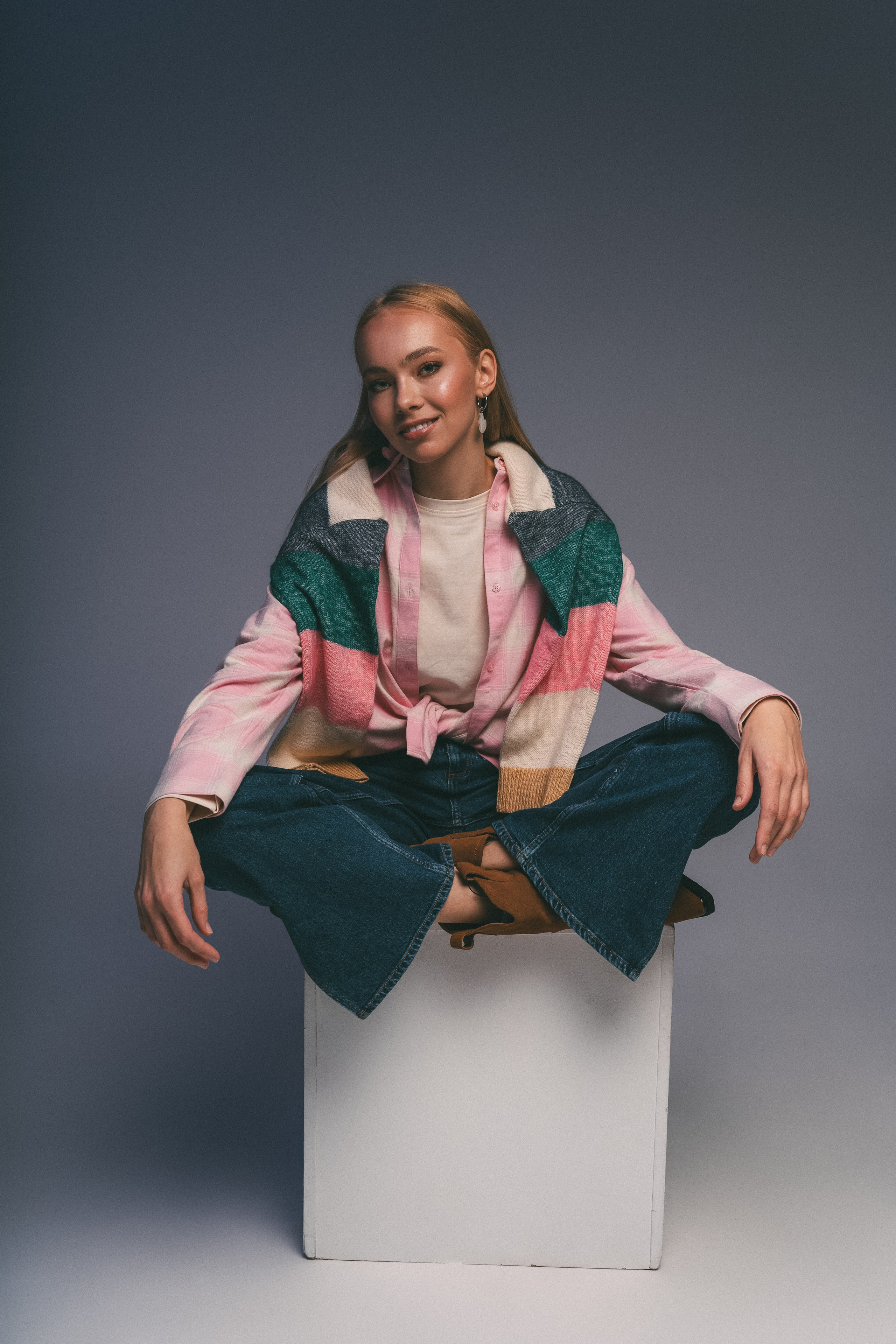 Женский портрет. Фотосессия для товарной галереи. Семейный и свадебный фотограф в Санкт-Петербурге Соколов| портреты, репортаж, коммерческая съемка