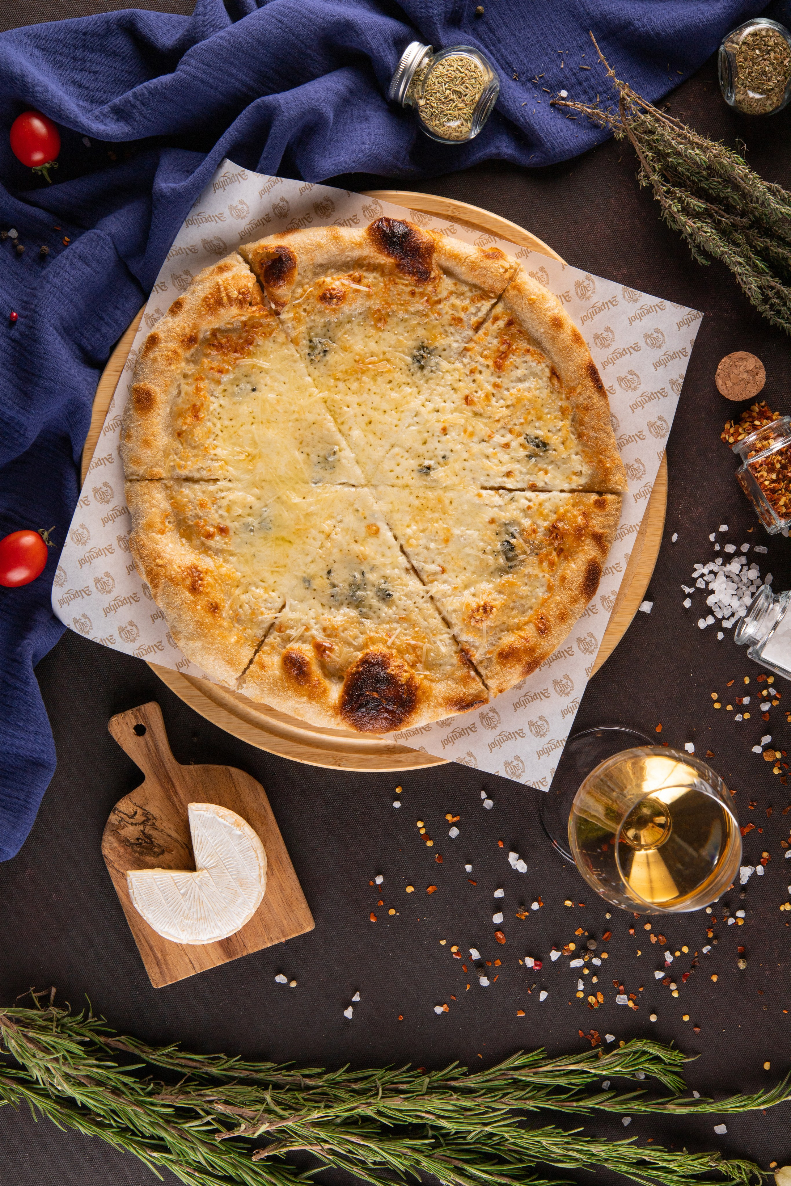 Фотографии пиццы в Астане. Рекламный фуд фотограф и видеограф в Астане Алина Лысенко