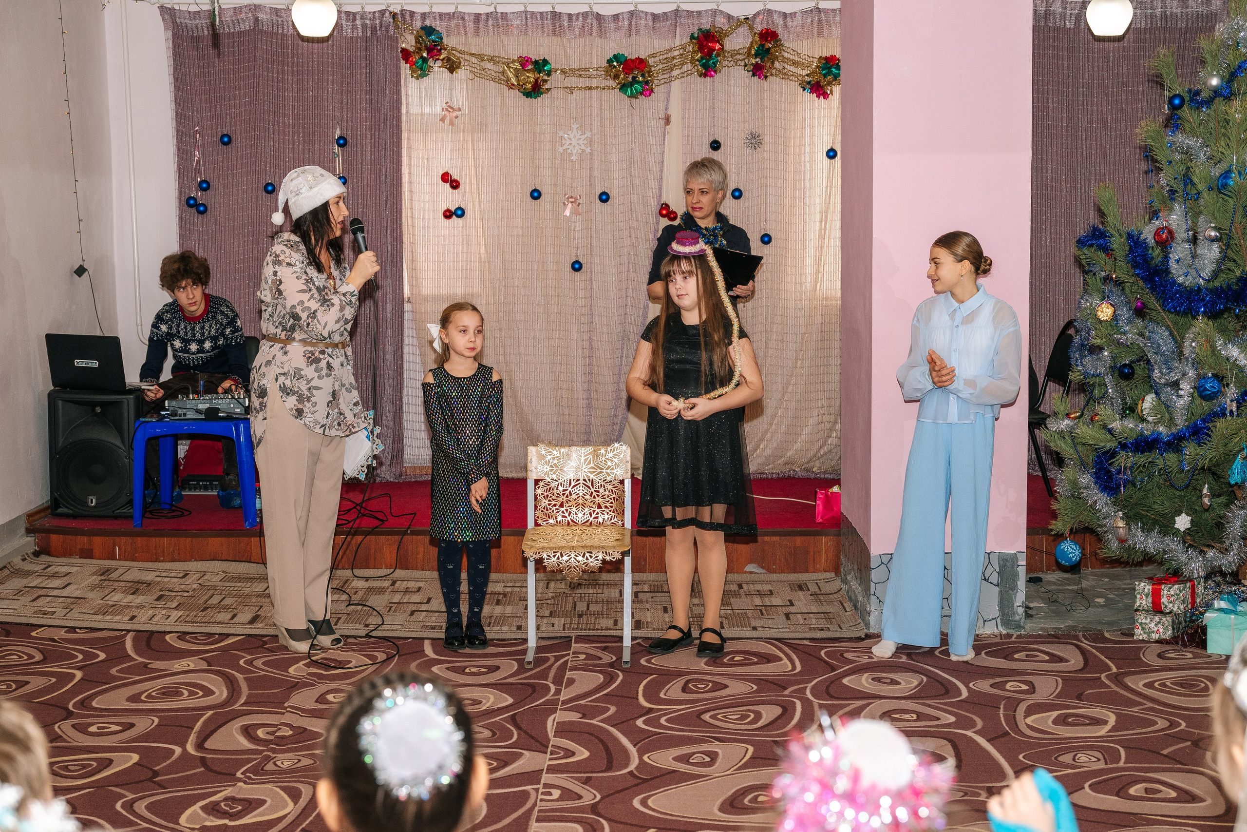 Новогодняя ёлка 2026. Семейный клуб «Открытый город»