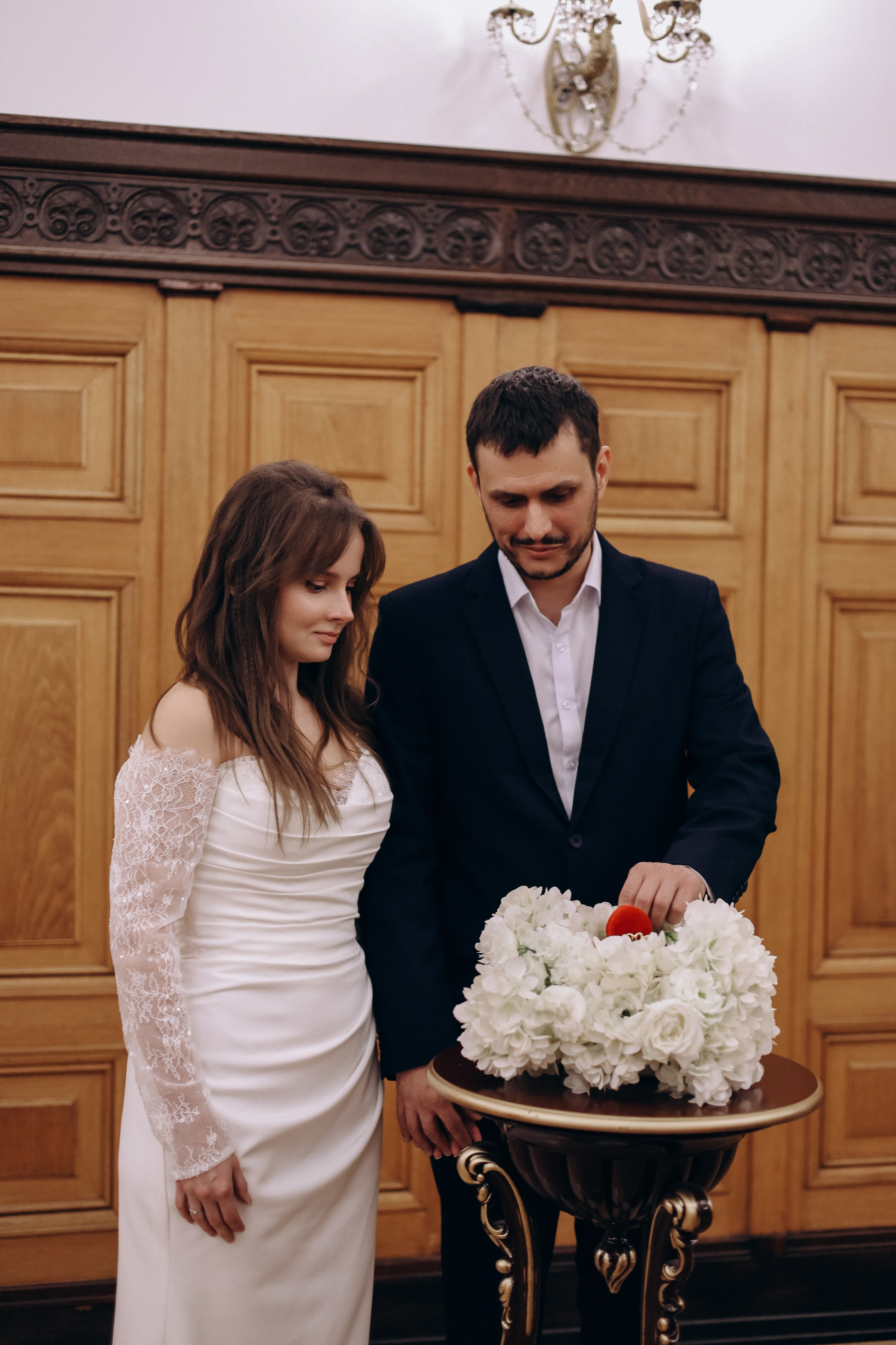 Ира и Денис. Амбассадори + Грибоедовский. Диана Чечель. Свадебный и семейный фотограф в Москве