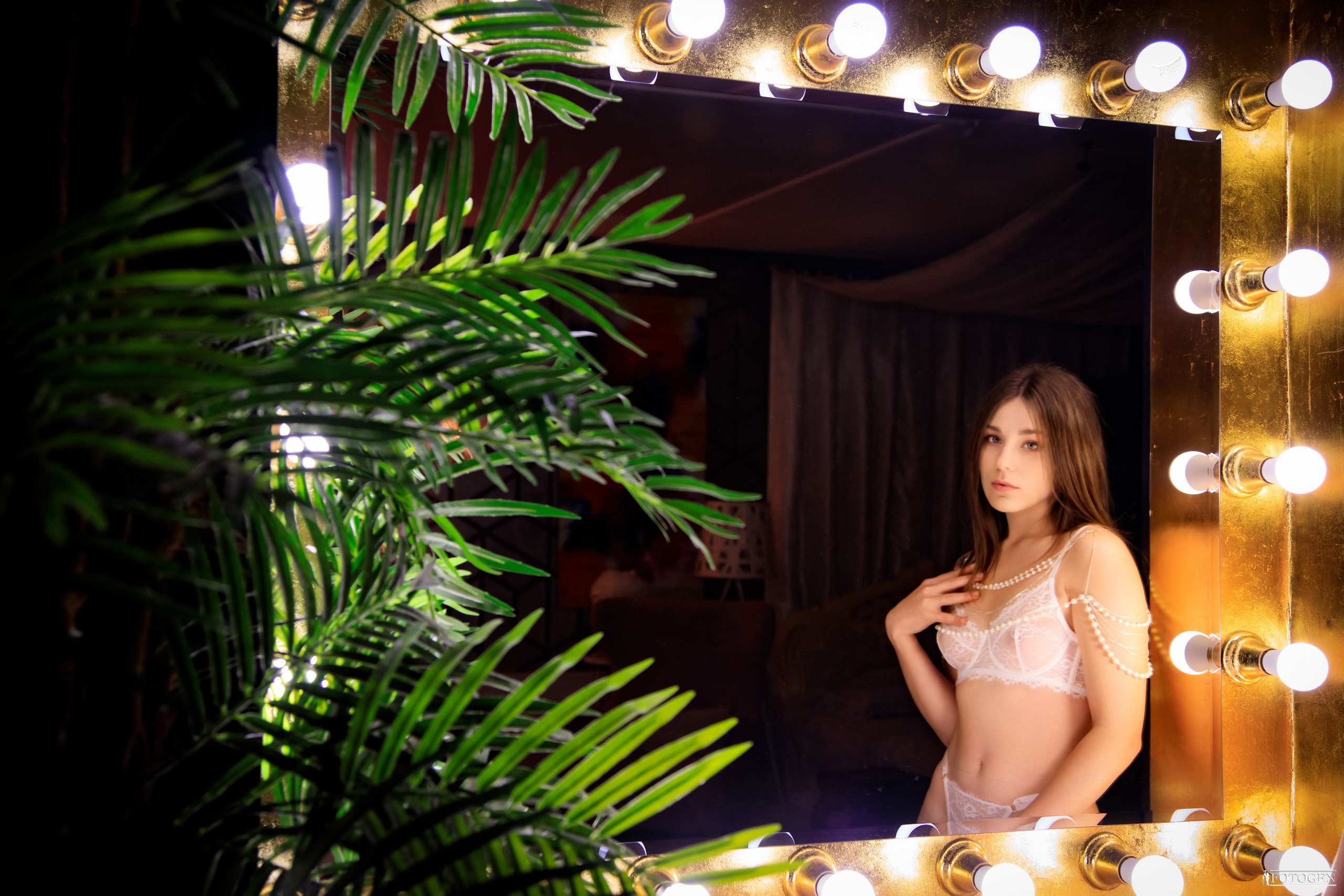 Портфолио Ню фотосессий в студии Fotogen: Искусство и элегантность. Интерьерная фотостудия FOTOGEN г. Краснодар