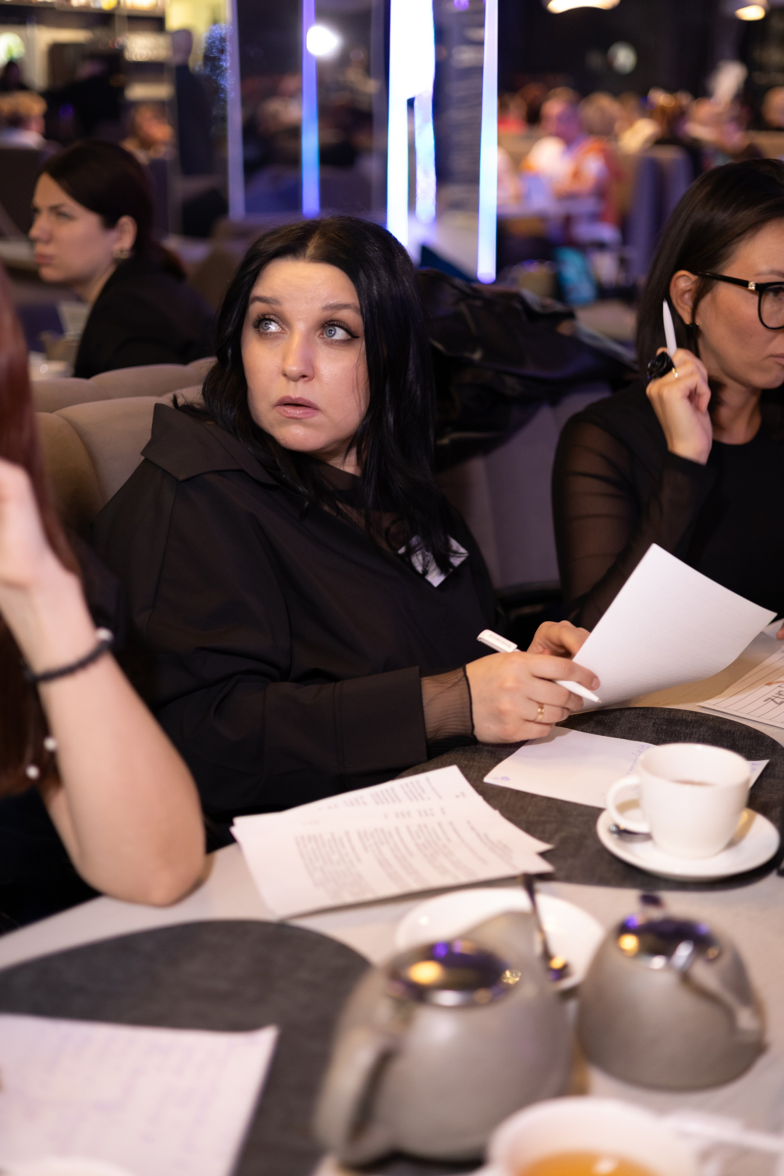 13ая BIZ QUIZ: деловая игра | Красноярск. Фотограф Красноярск съемки лавстори, фотосессия в студии, портретная съемка, творческие фотосессии