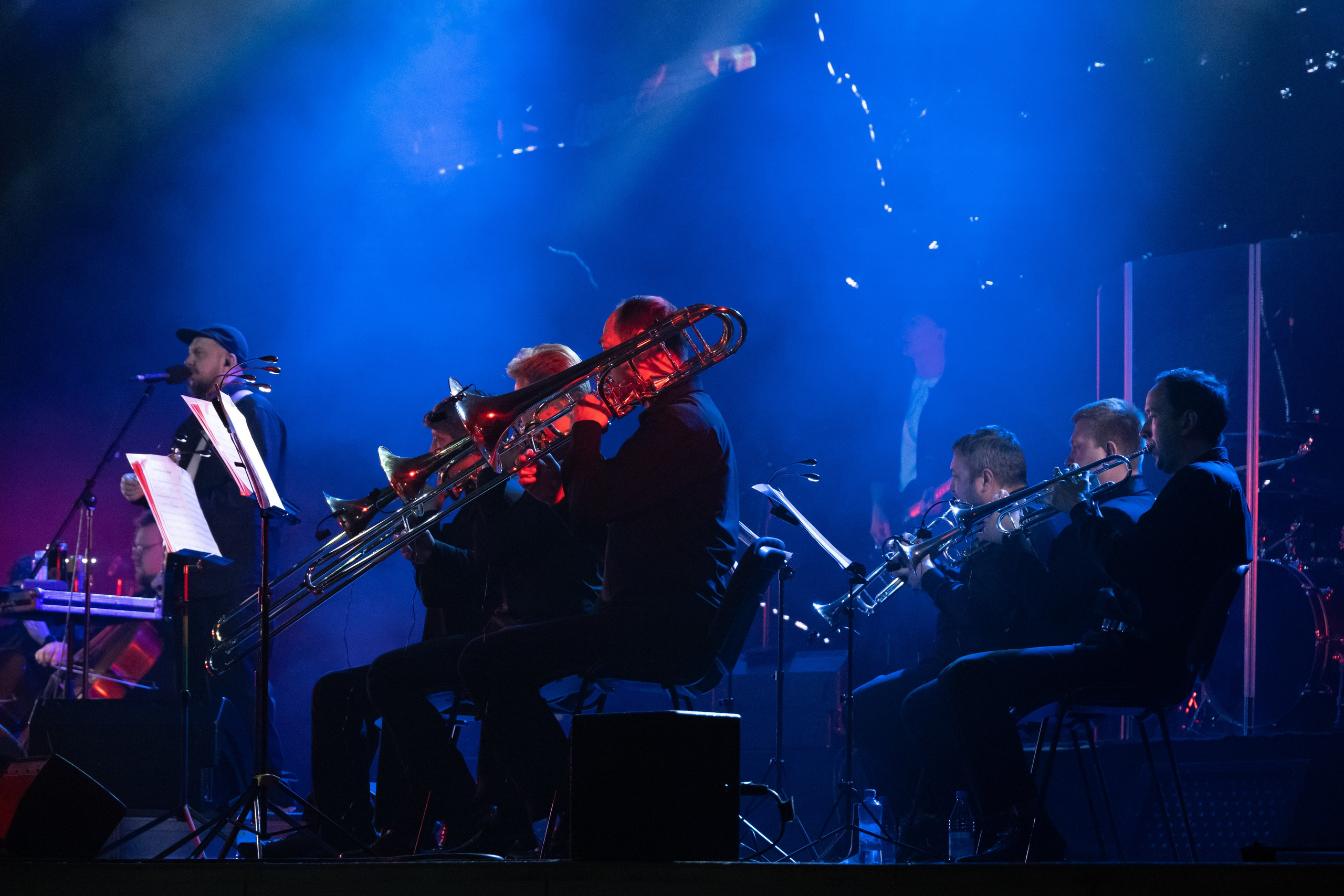 Сергей Бобунец КРАСНОЯРСК. Фотограф Красноярск съемки лавстори, фотосессия в студии, портретная съемка, творческие фотосессии