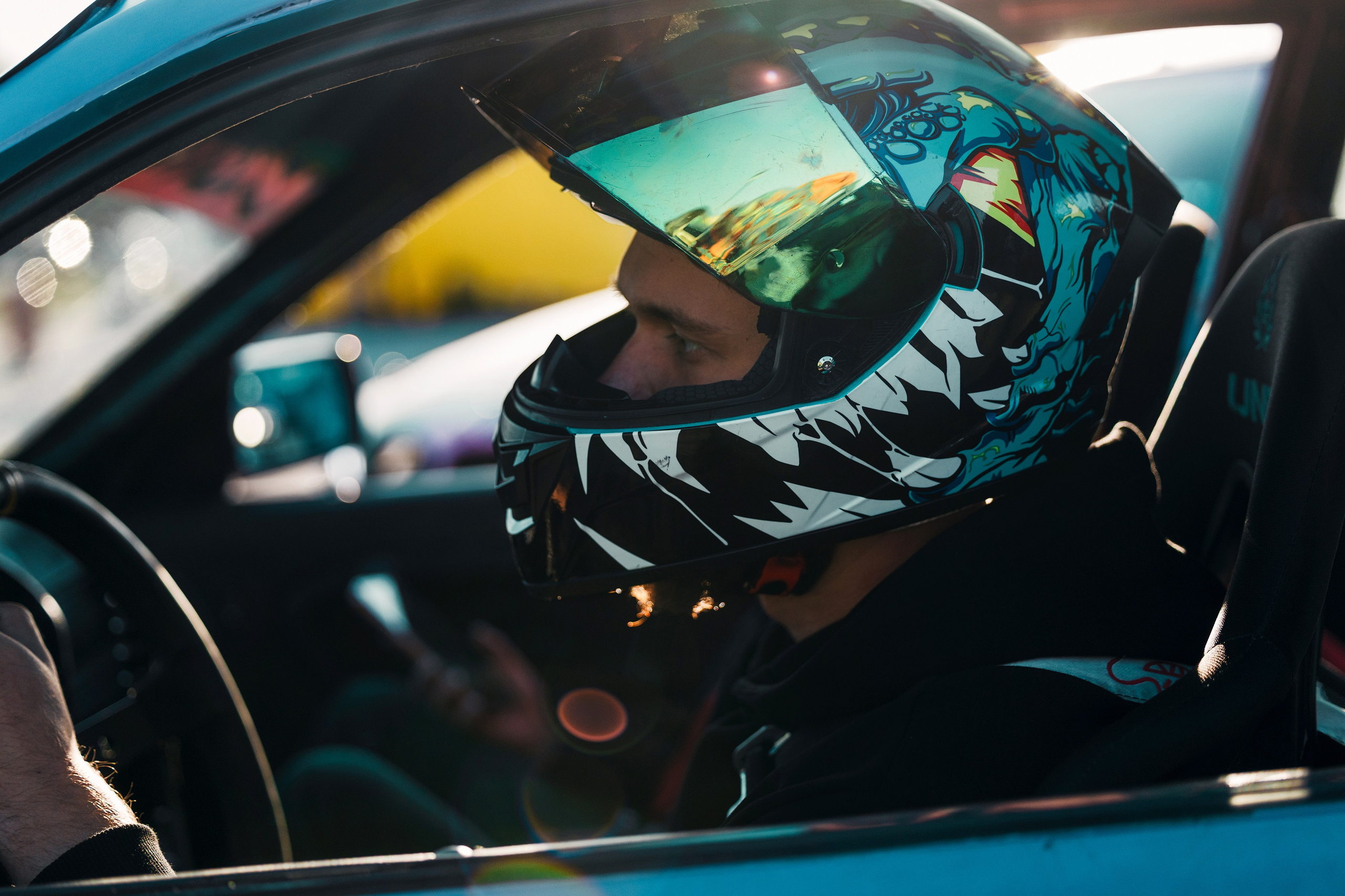 Фотографии закрытия сезона 2025 VibeSide — дрифт и автошоу у МЕГА Дыбенко, Санкт-Петербург