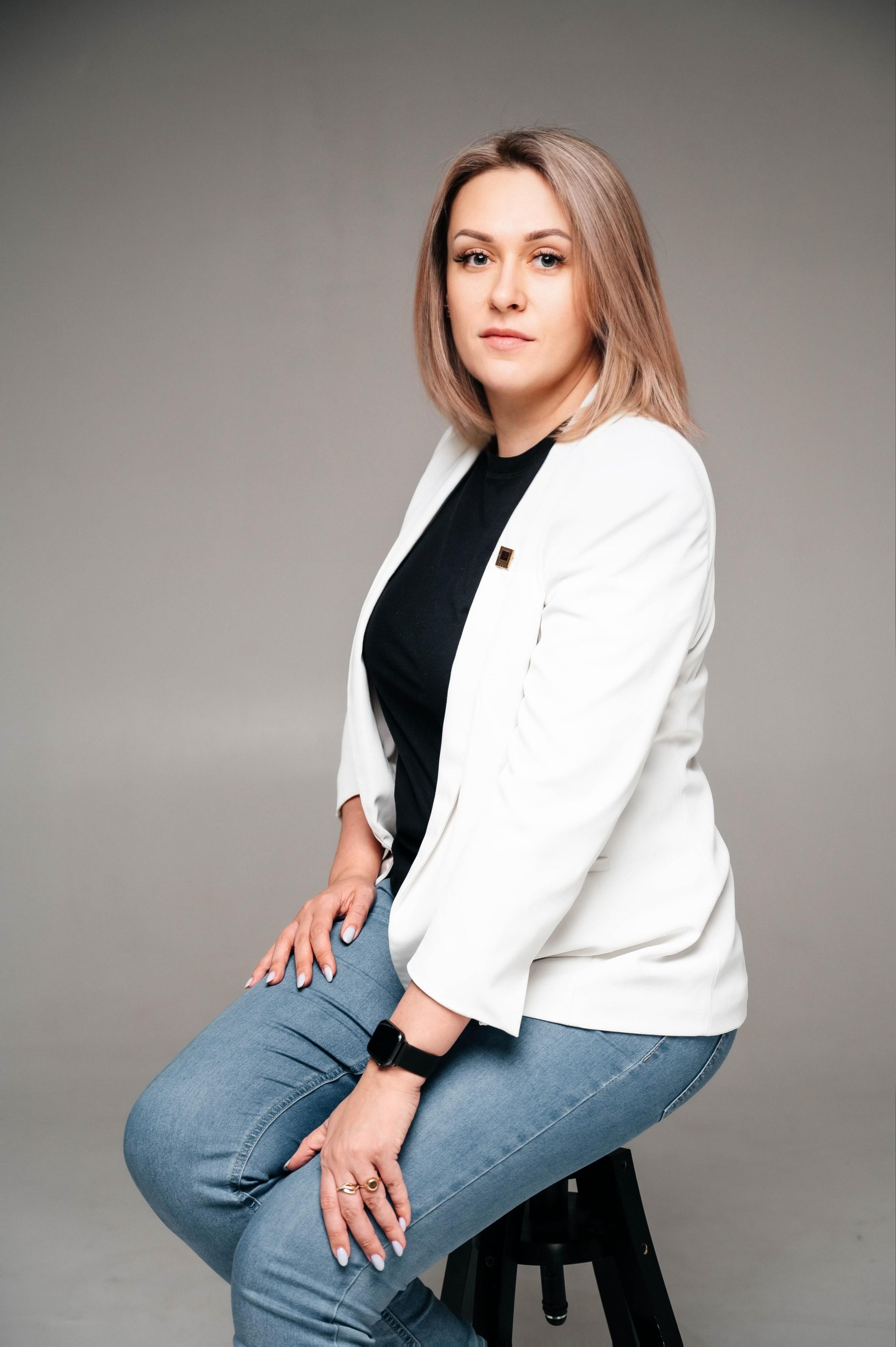 Ведущая праздников и мероприятий Ирина Гумерова