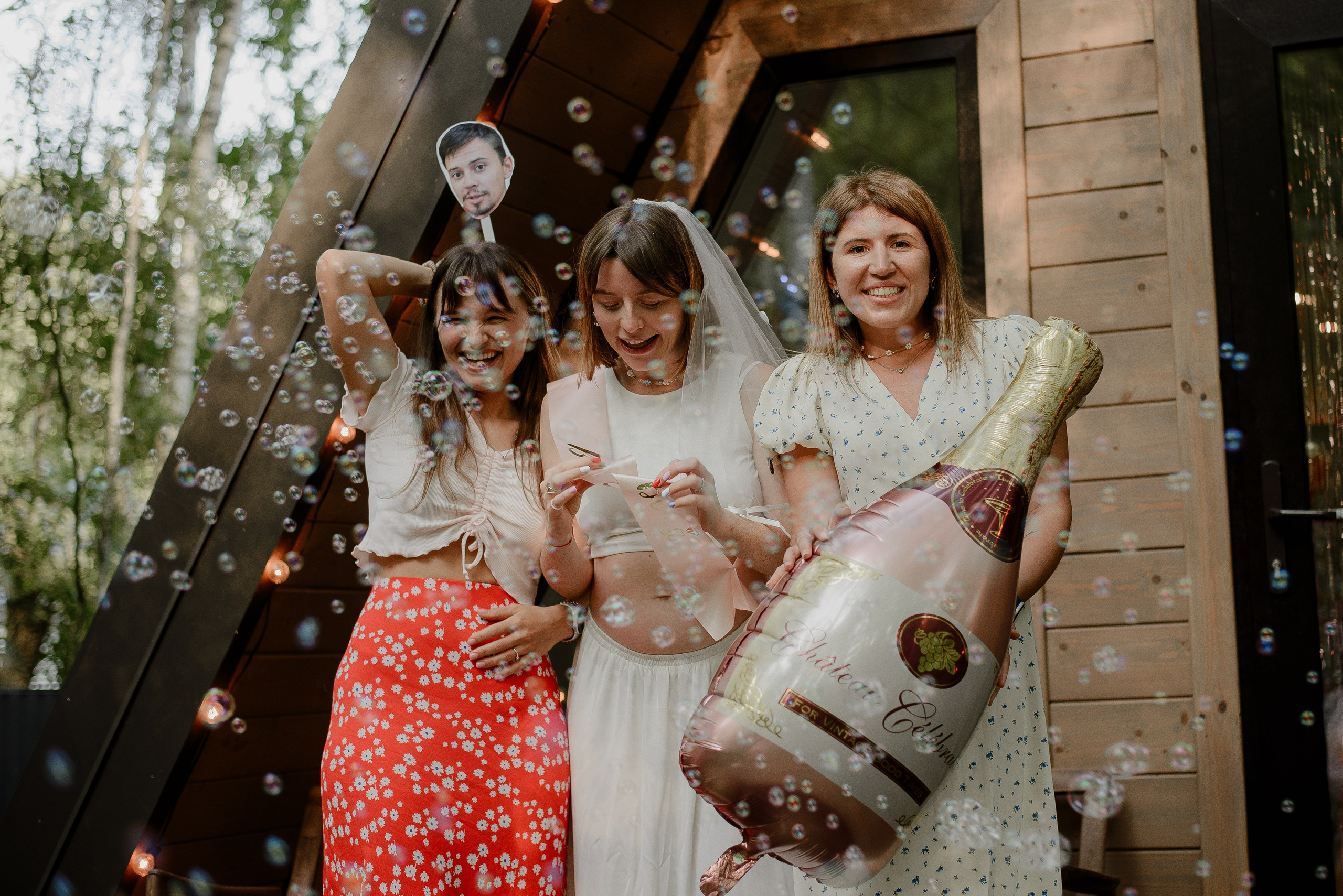 Девичник. Дина — ваш фотограф в Коломне и Москве. Живые портреты, любимые люди, важные события. Всё, что хочется помнить