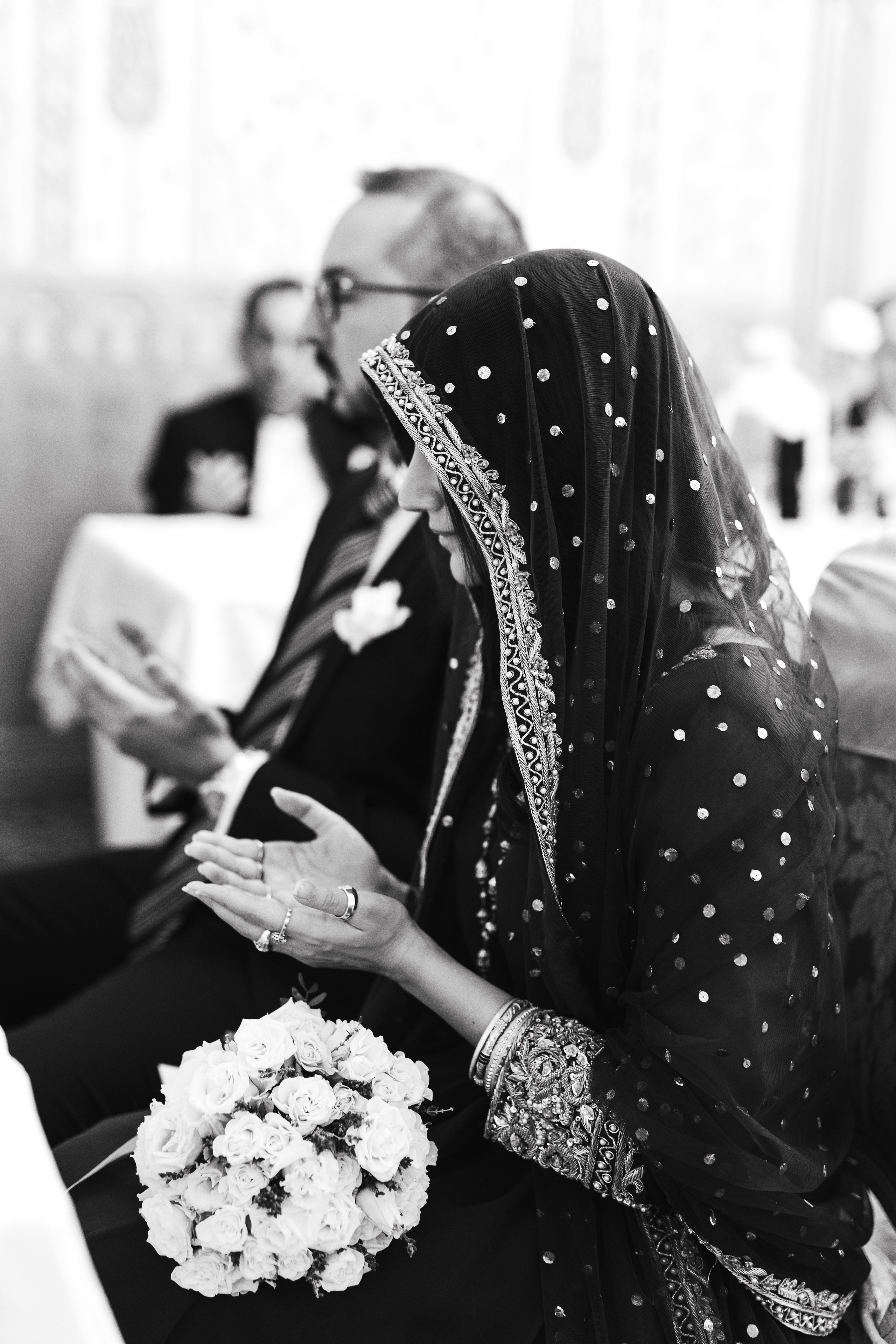 фотограф на никах москва, фотограф на никах казань, никах в москве, никах в казани, халяльный ресторан, повязывание платка, никах в мечети, повязывание платка в Москве, повязывание платка в Казани, мечеть Ирек, фотосессия в мечети, платья для никаха москва, платья для никаха в Казани 