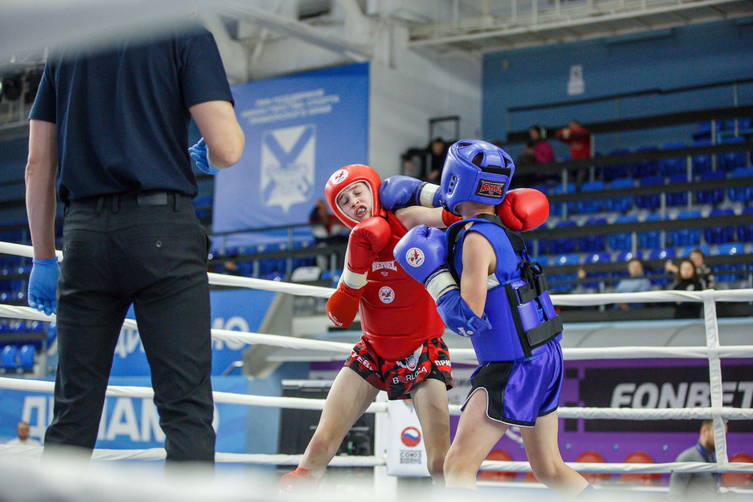 Чемпионат ДВФО по муайтай 2024. Репортажный и портретный фотограф во Владивостоке Шегай Андрей