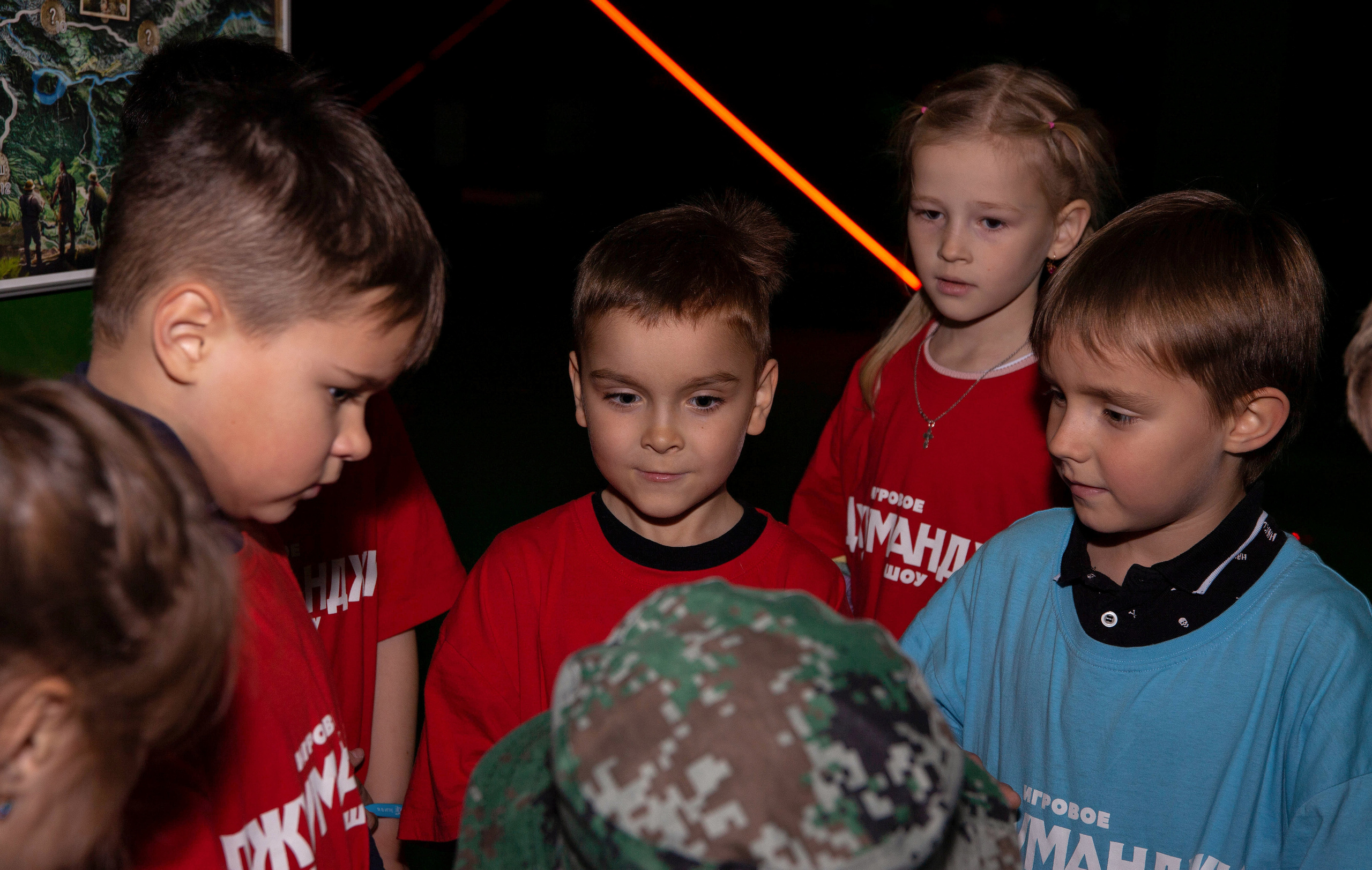 внимание на ведущего все довольны и счастливы день рождение 