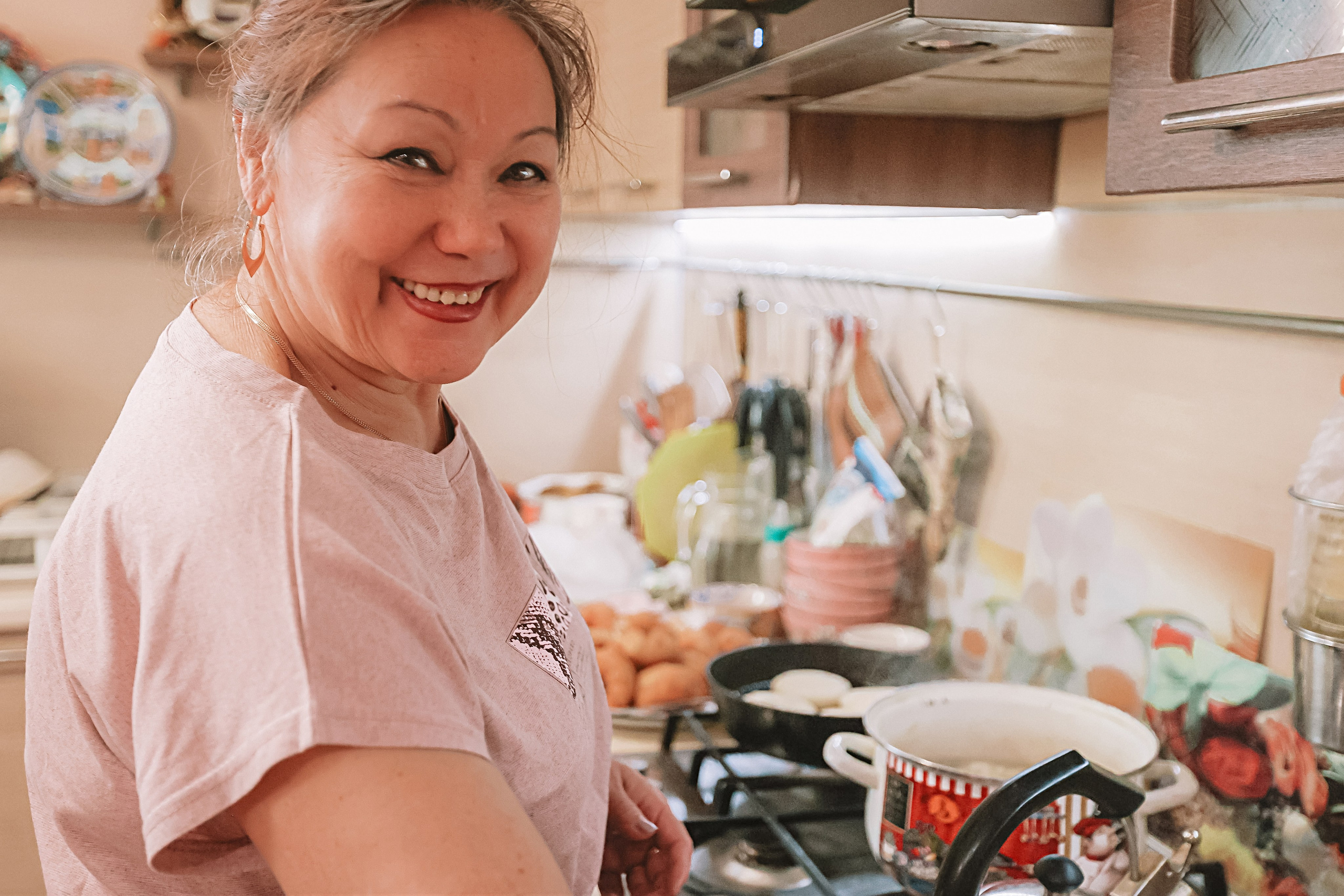 Большая семья репортаж. Семейный фотограф Тюмень, фотограф на роды Салмина Мария